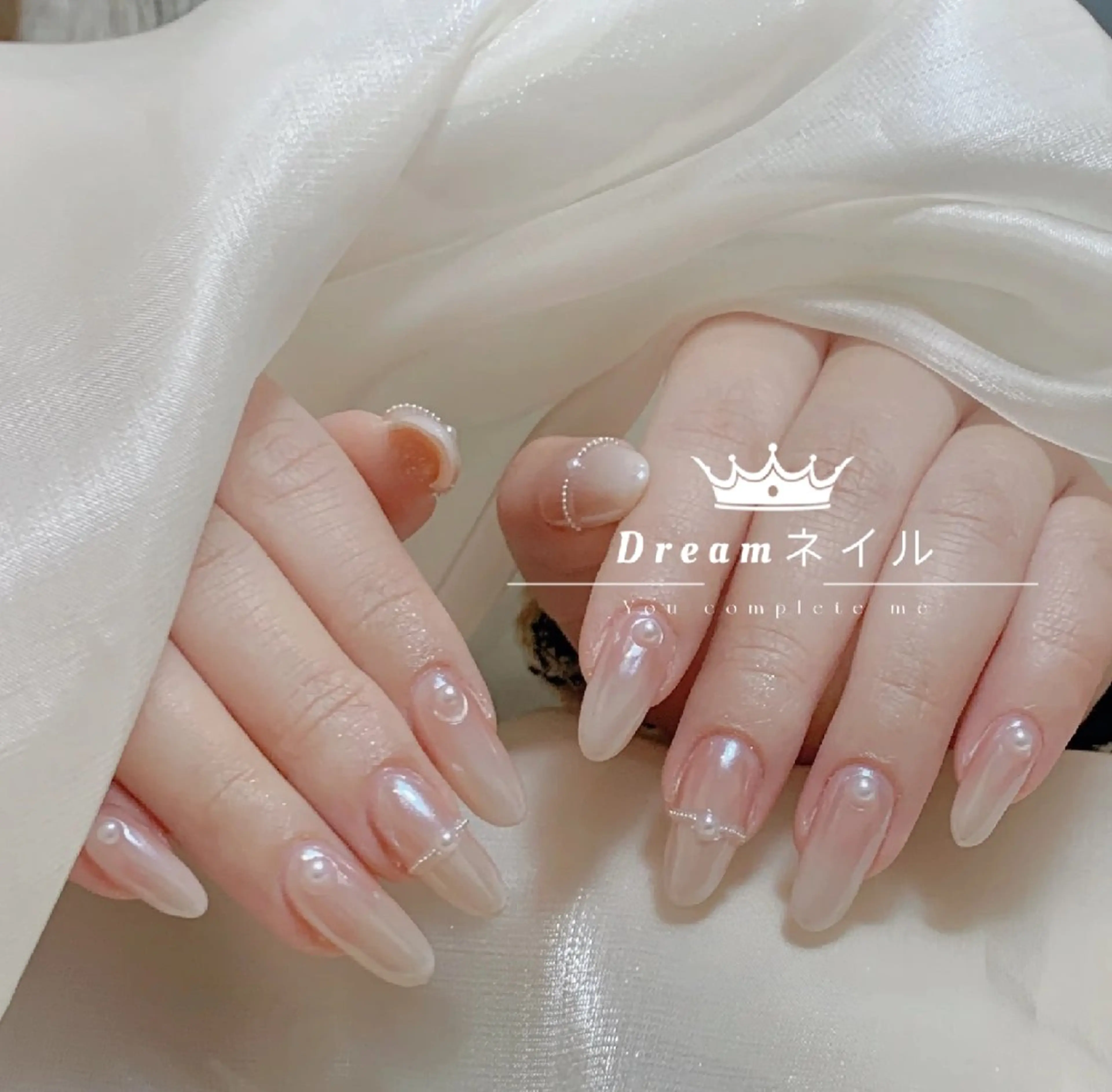 【光沢】オーロラorミラーネイルコース💅（ソフトジェル付け替えオフ無料)の写真