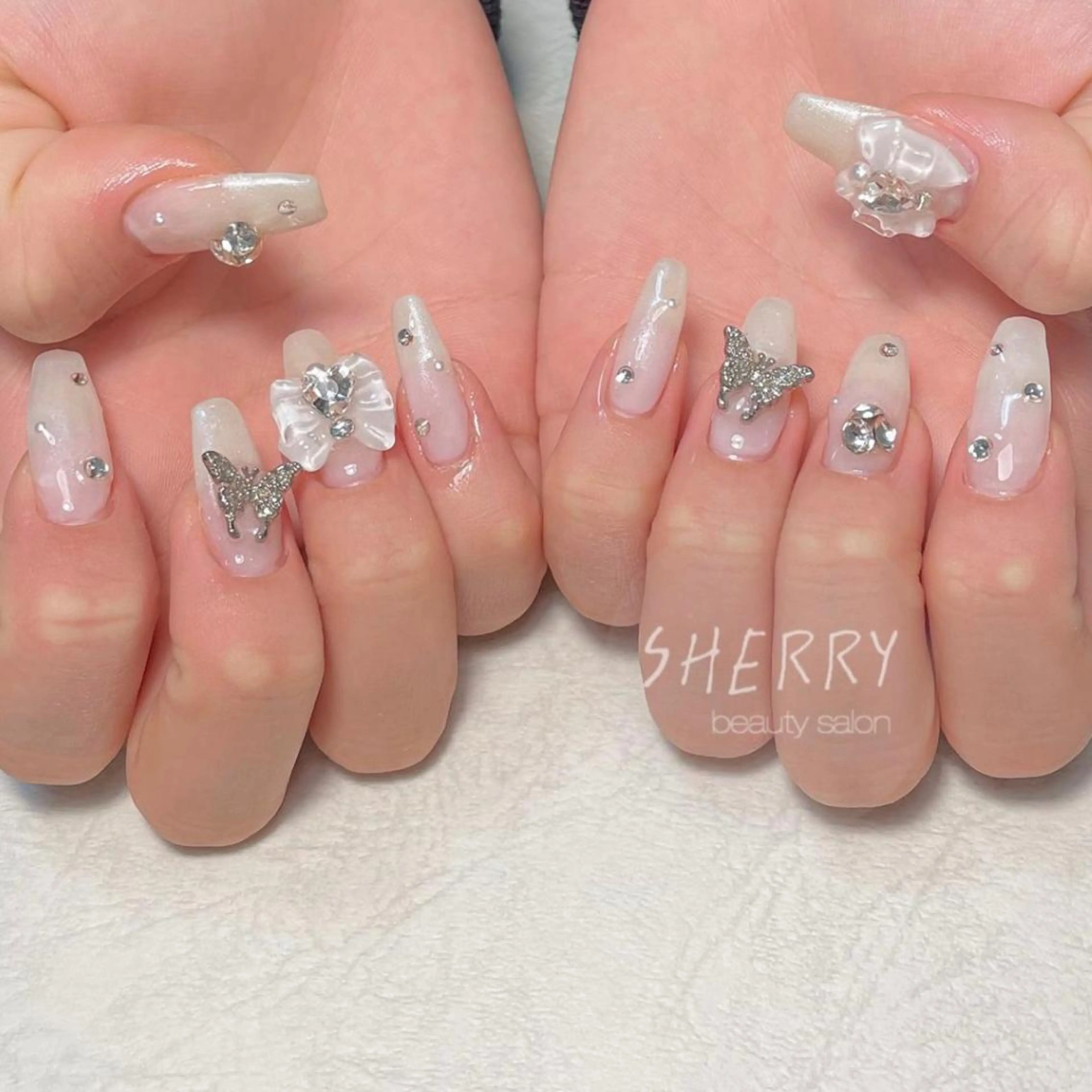 ネイル moe自宅ネイルサロン所属・萌 自宅ネイルサロンのネイルデザイン