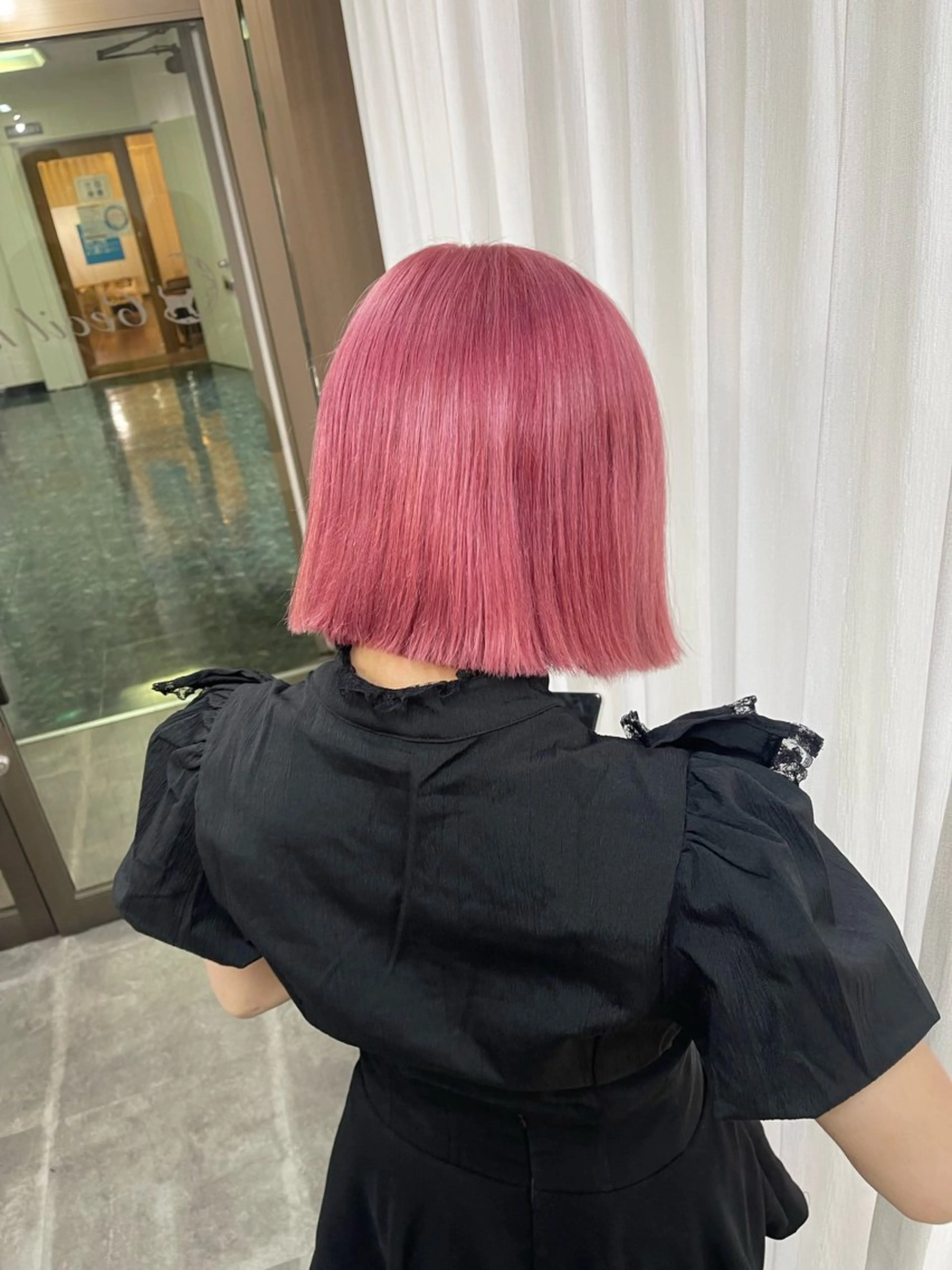 ショート カラー ブリーチ ケアブリーチ デザインカラー ダブルカラー ハイトーンカラー カット ヘアカラー トリートメント SOYON西大寺店所属・ダブルカラー/ 髪質改善💎安藤のヘアスタイル