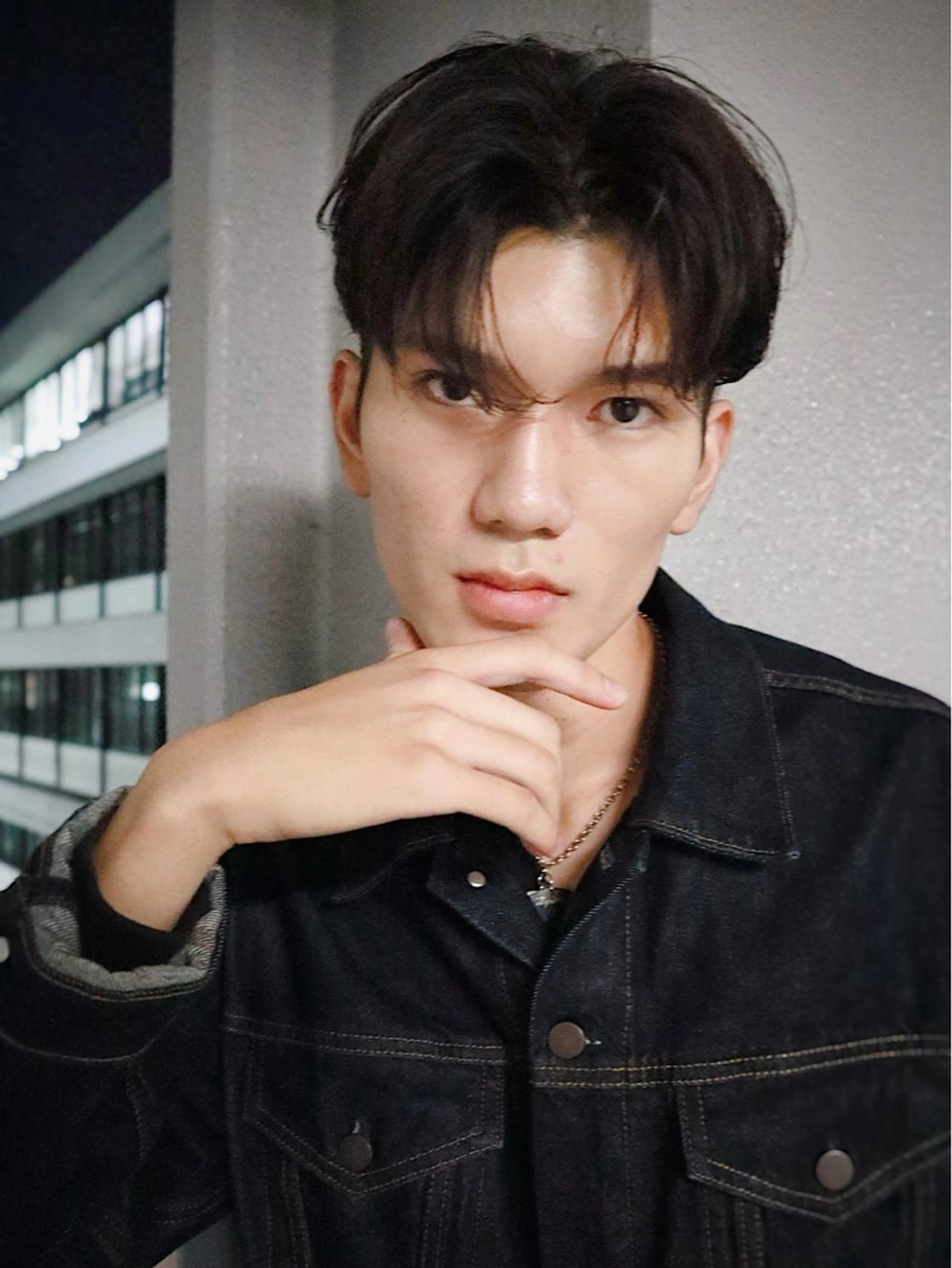 メンズ センターパート カット Pia hair design所属・【Pia】 セナ/ハイトーンのヘアスタイル