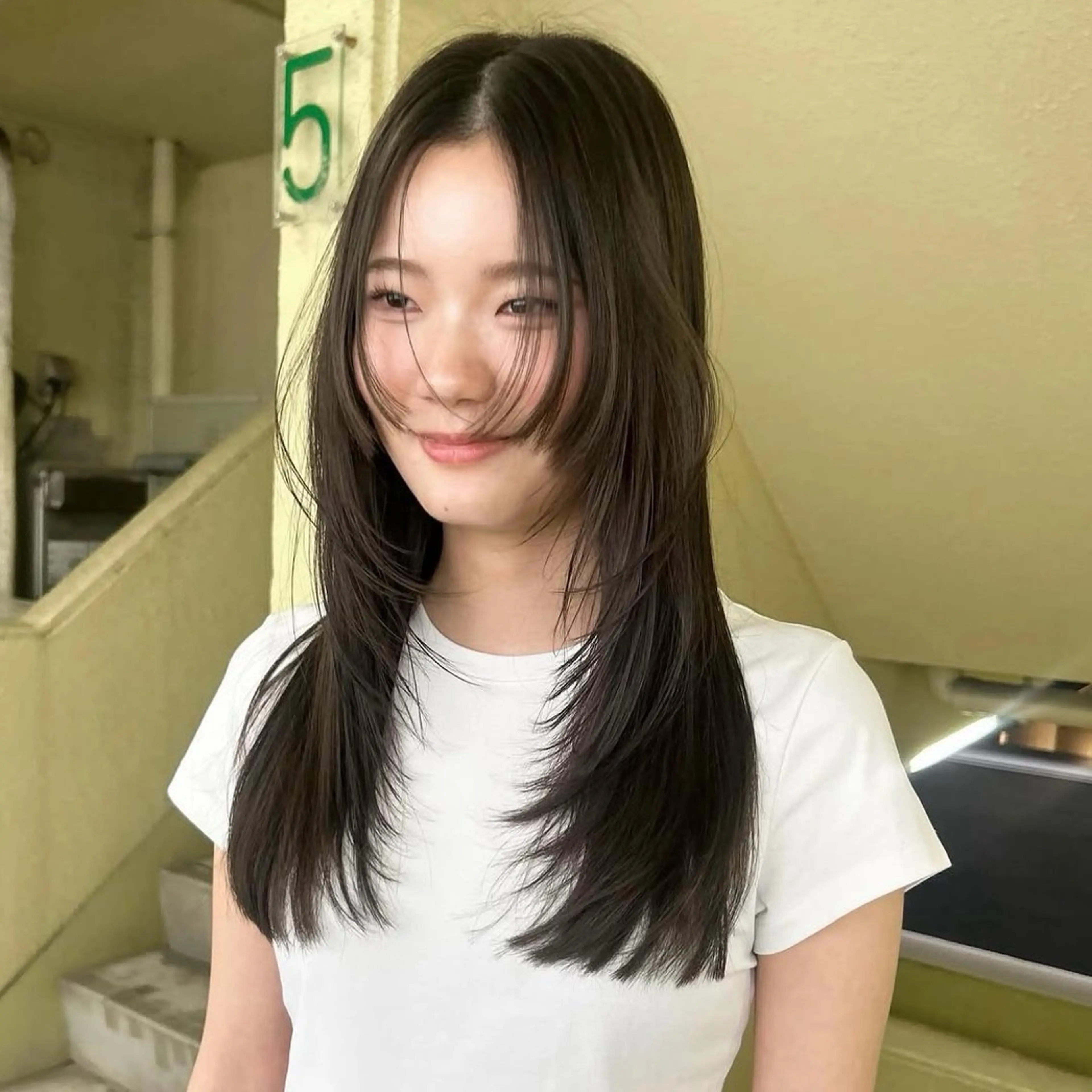 ロング カラー ベージュカラー 透明感カラー ダブルカラー カット ヘアカラー トリートメント 高発色ブリーチ/ ハイレイヤー🪽aiのヘアスタイル