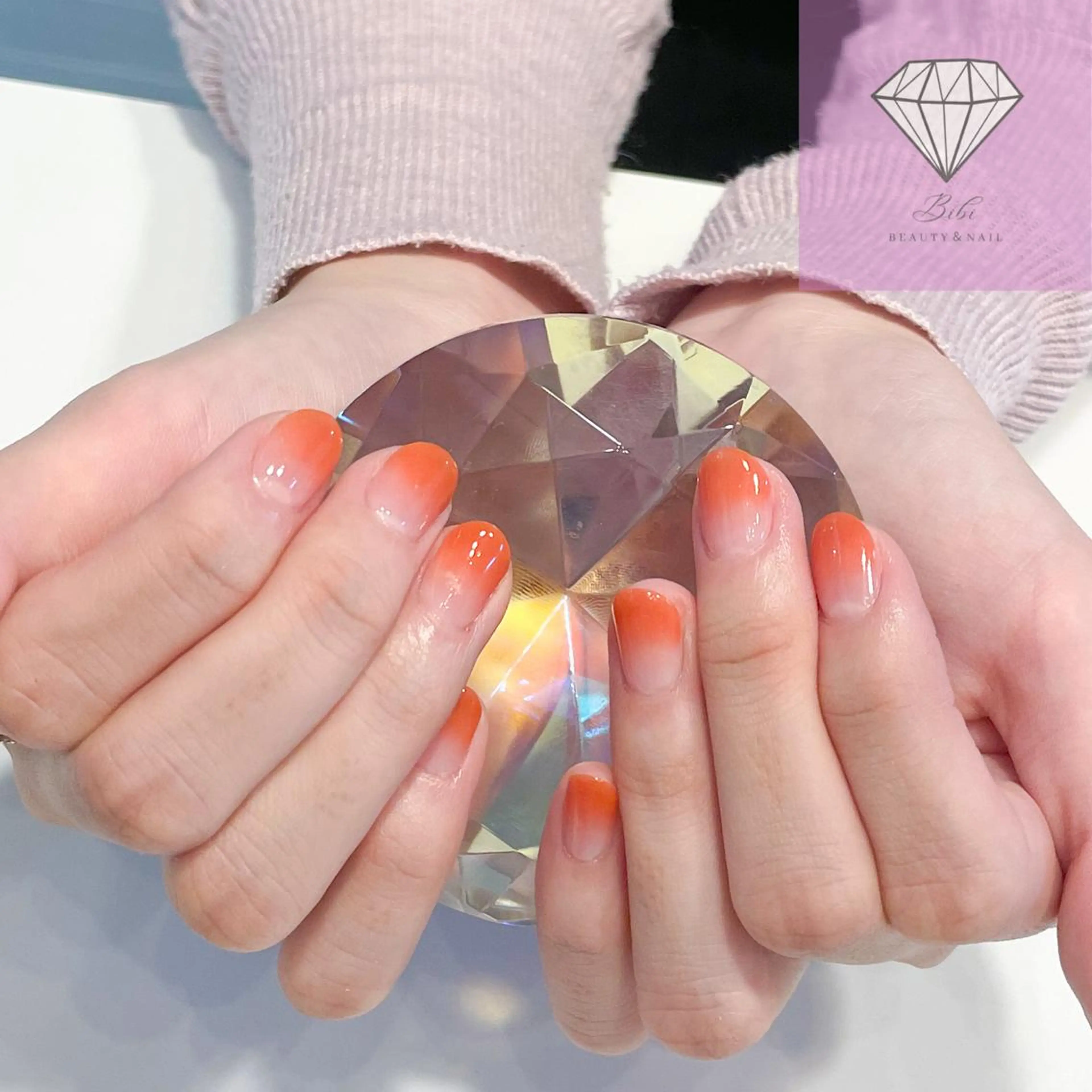ネイル グラデーション オレンジ ハンドネイル ネイルサロン💎 Bibiのネイルデザイン