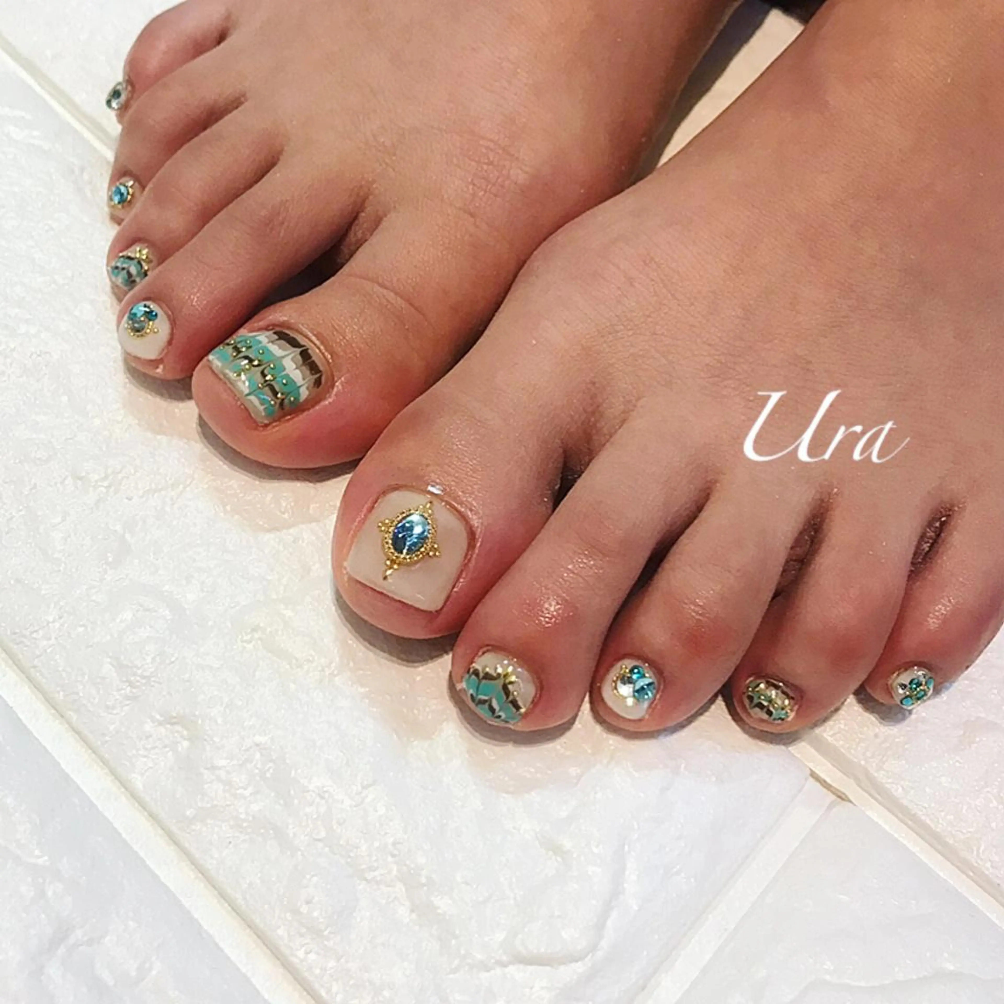 ネイル UrakoNail 《nail》のネイルデザイン