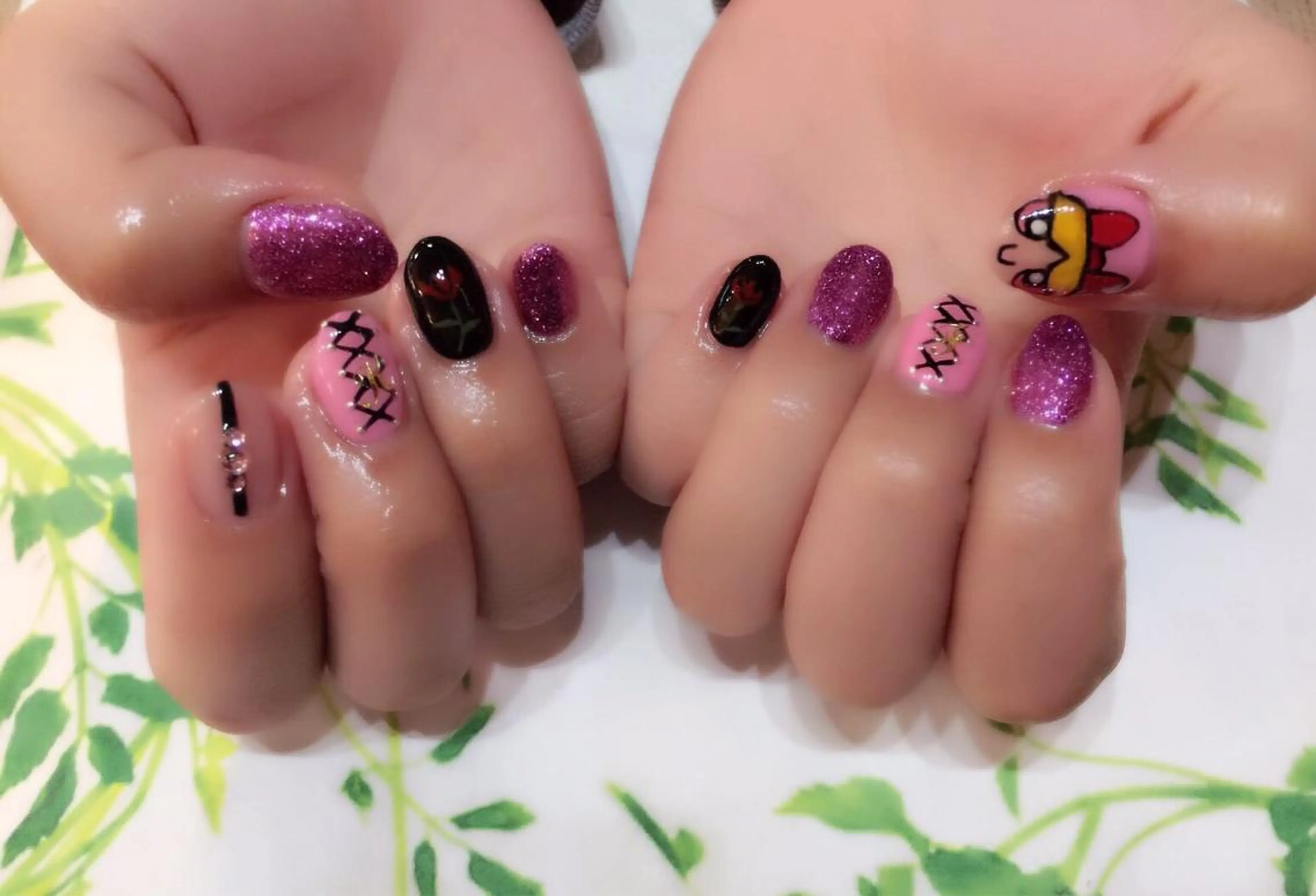 ネイル a yakaのネイルデザイン