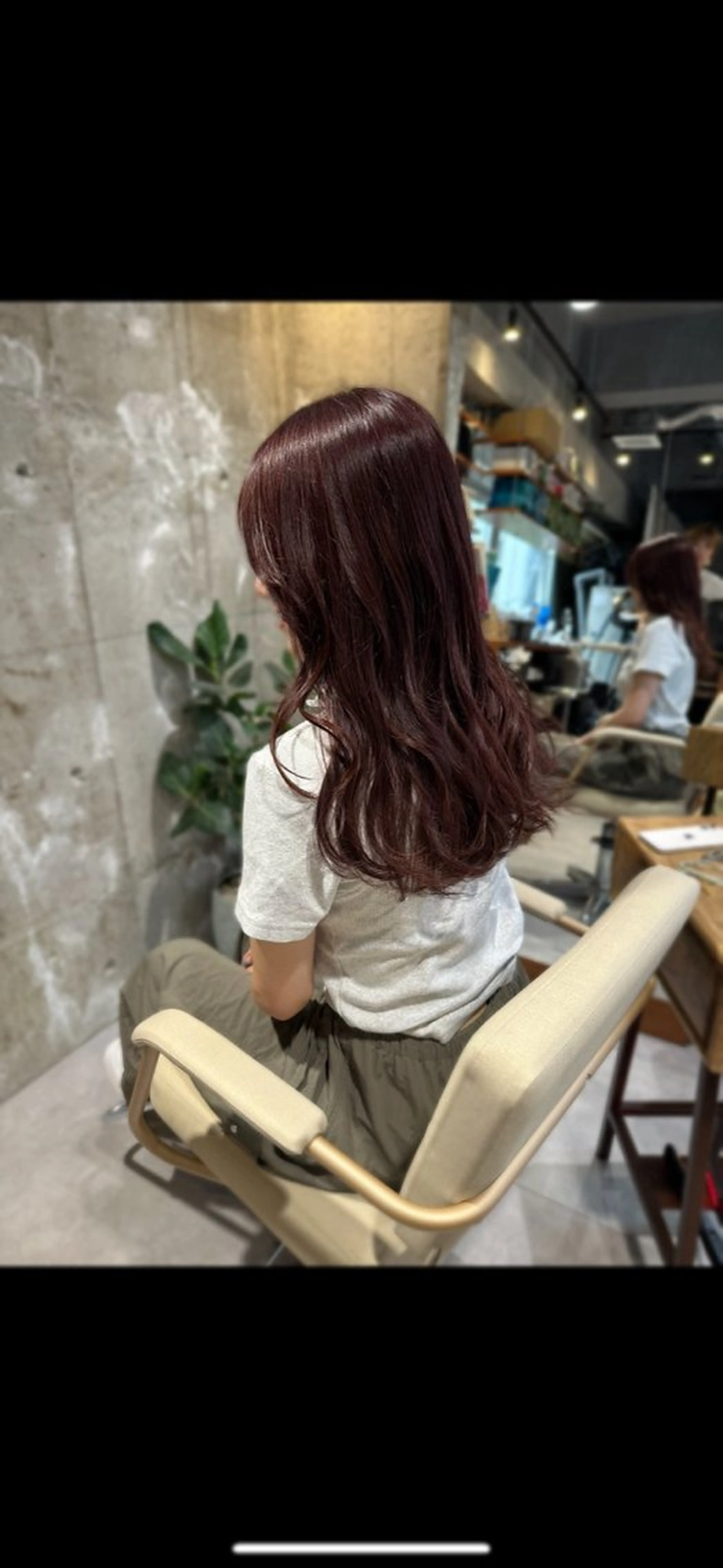 セミロング カラー es SALON所属・神崎 夢羽のヘアスタイル