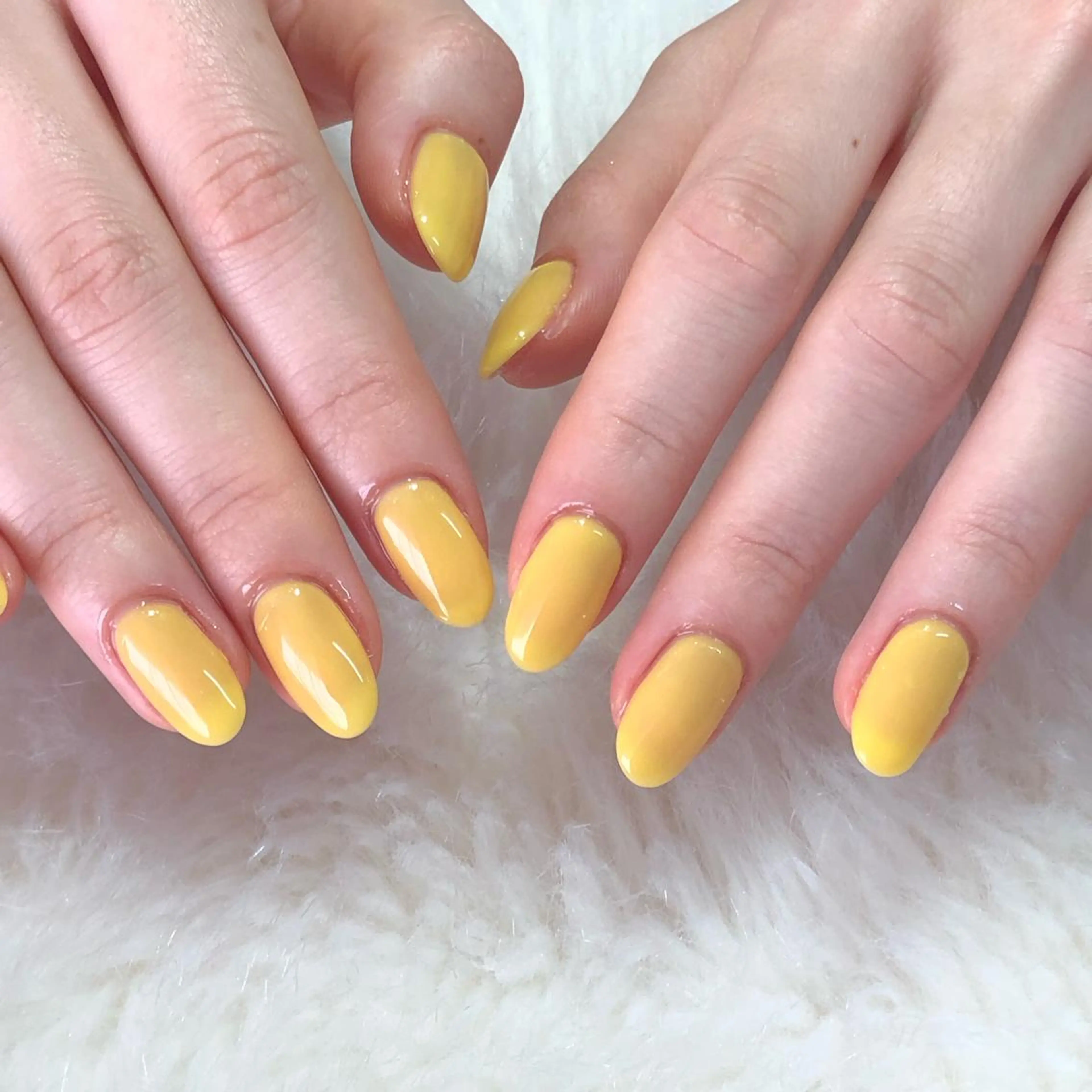 ネイル ハンドネイル フットネイル ハンドケア Nes.Nail所属・Miyagi Asamiのネイルデザイン