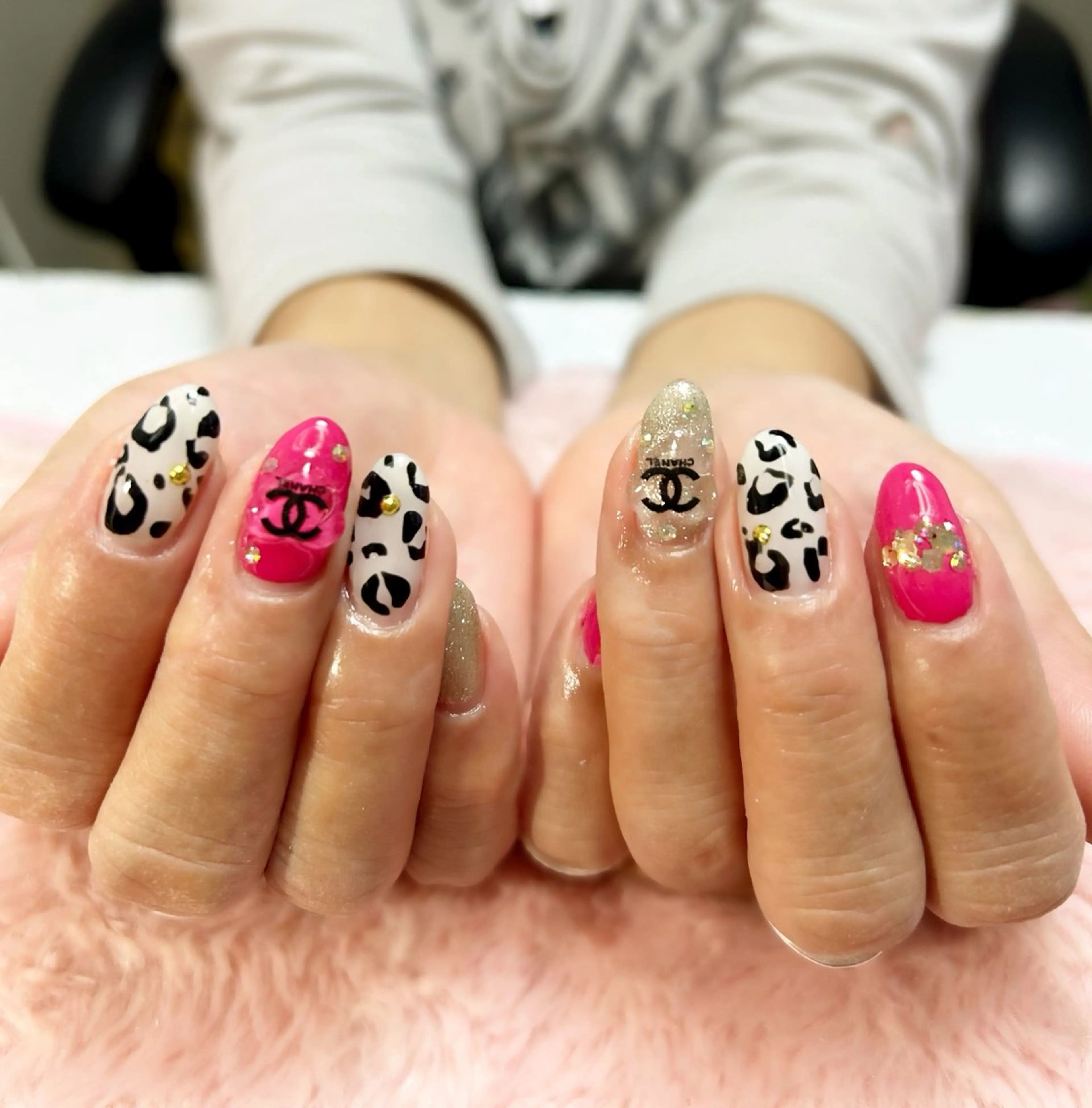 ネイル GＬA D所属・ＧＬAD グラットのネイルデザイン