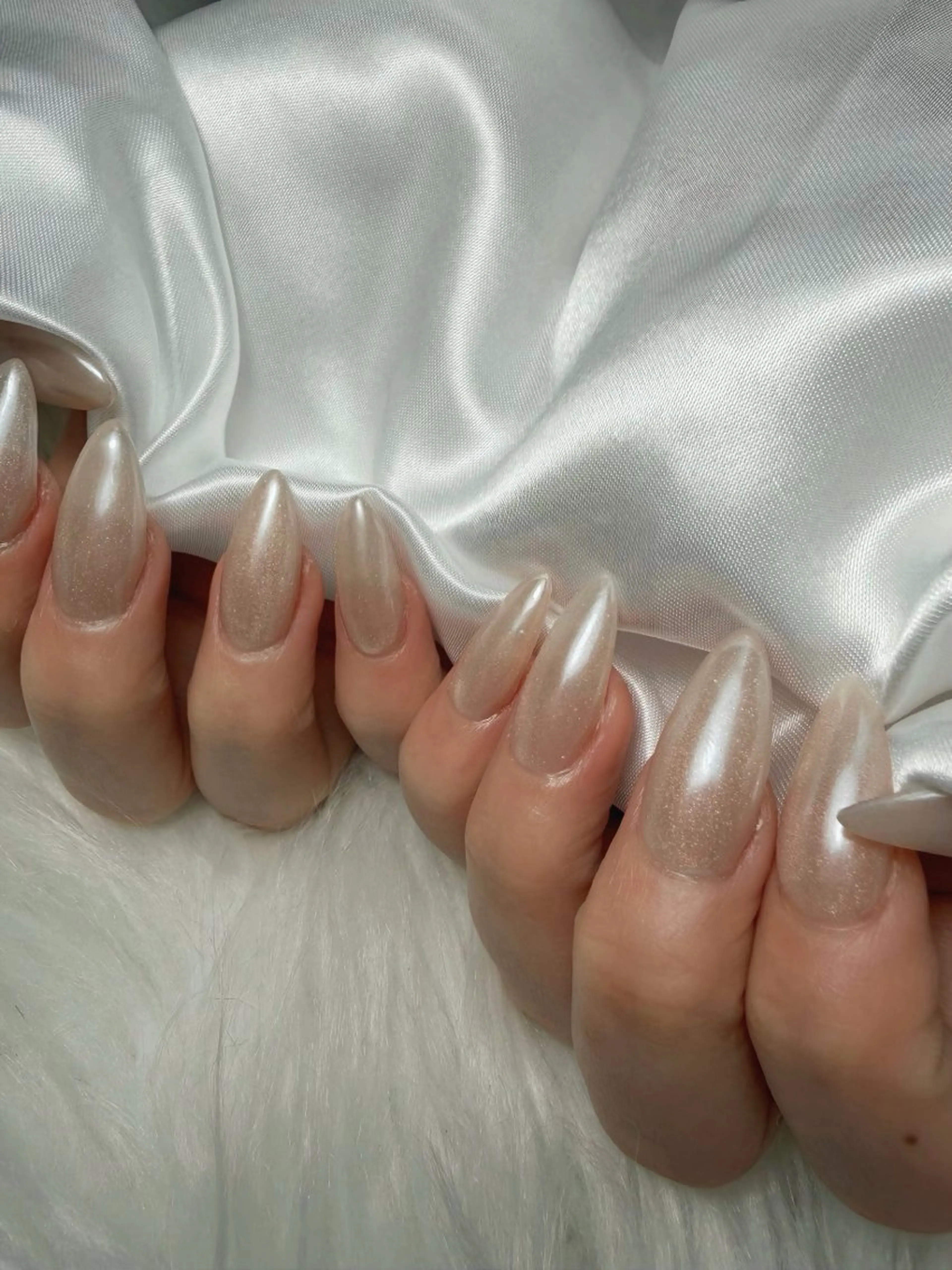 ネイル ハンドネイル ゴテゴテ💙ワンホン リオナのネイルデザイン