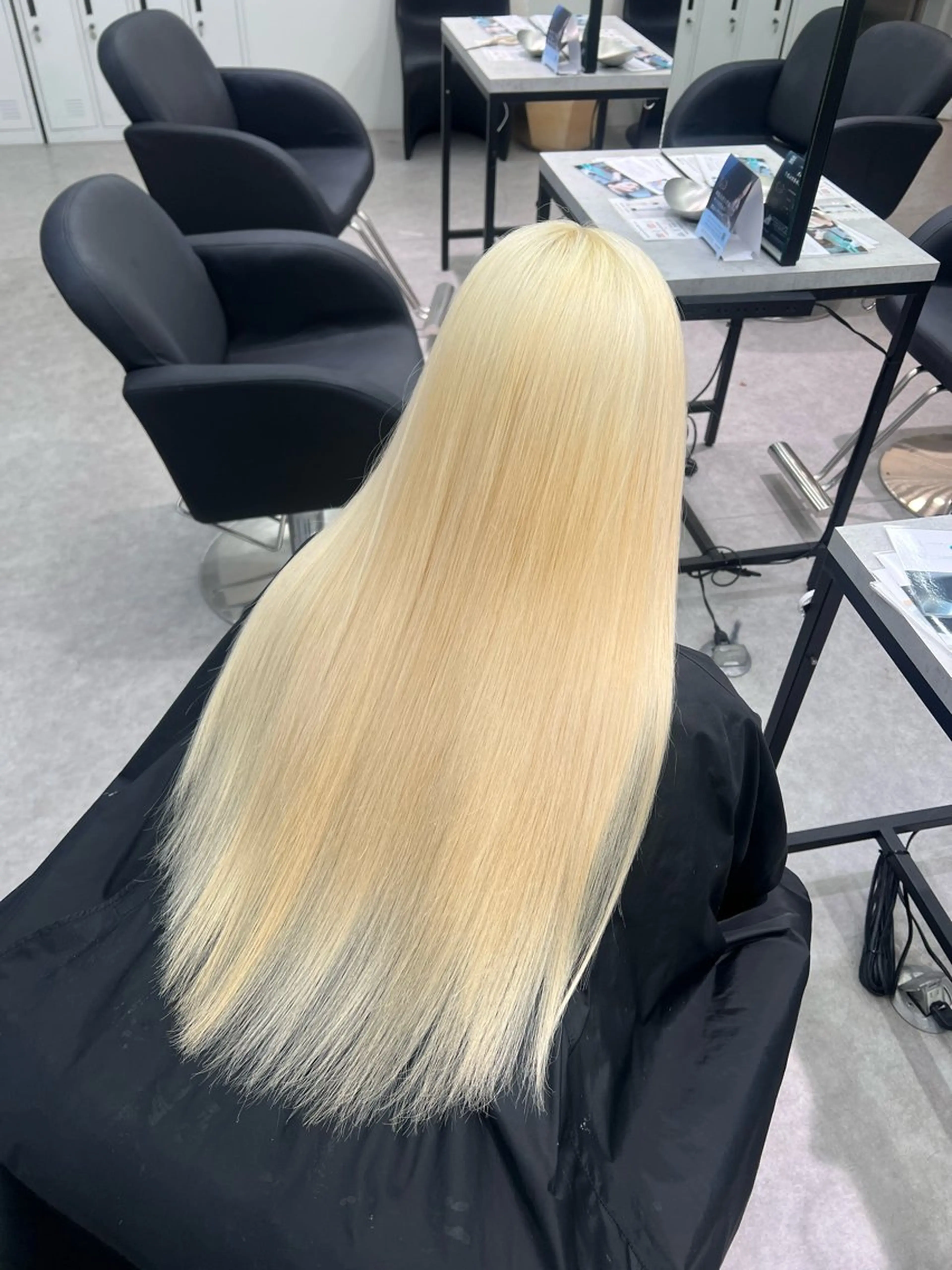 ロング カラー 黒髪 ブリーチ ブロンド ケアブリーチ ハイトーンカラー ヘアカラー PELE 渋谷所属・渋谷ハイトーン/ エクステ/さきののヘアスタイル