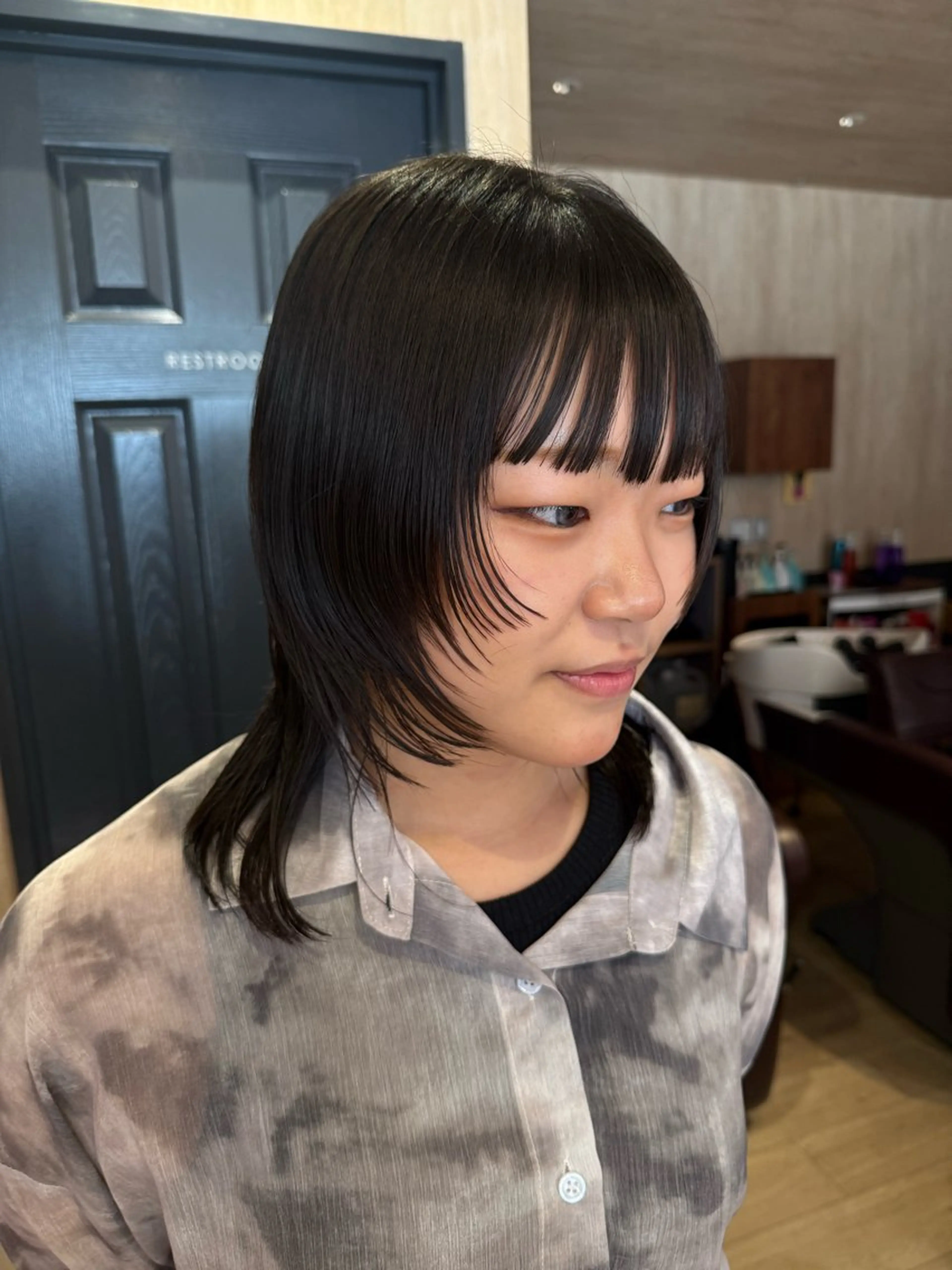 ミディアム カット ヘアカラー トリートメント レイヤー/艶カラー /yuan⟡.·のヘアスタイル