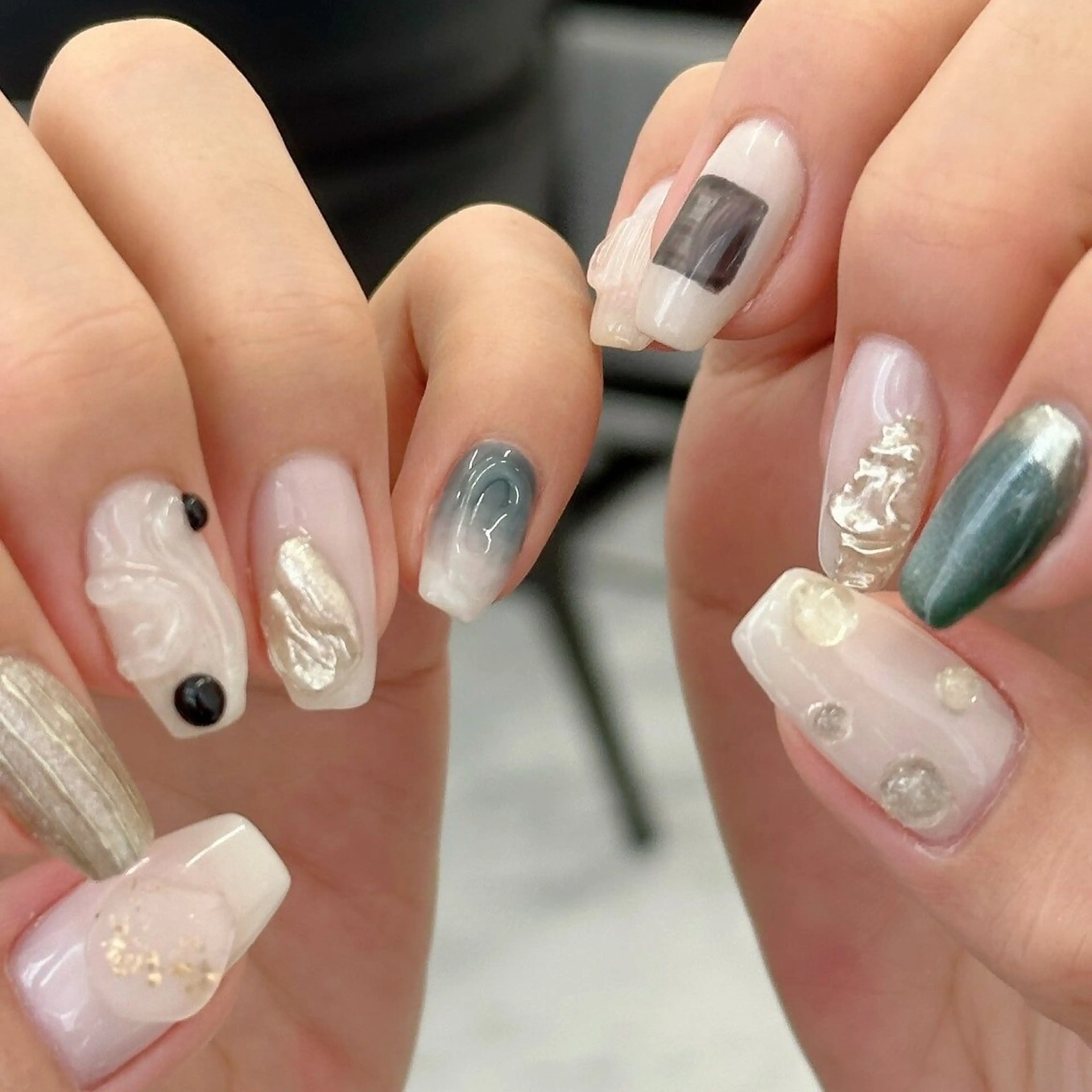 【ご新規様限定／HAND】プレミアムネイルコース（付け放題）パーツ持込OKの写真