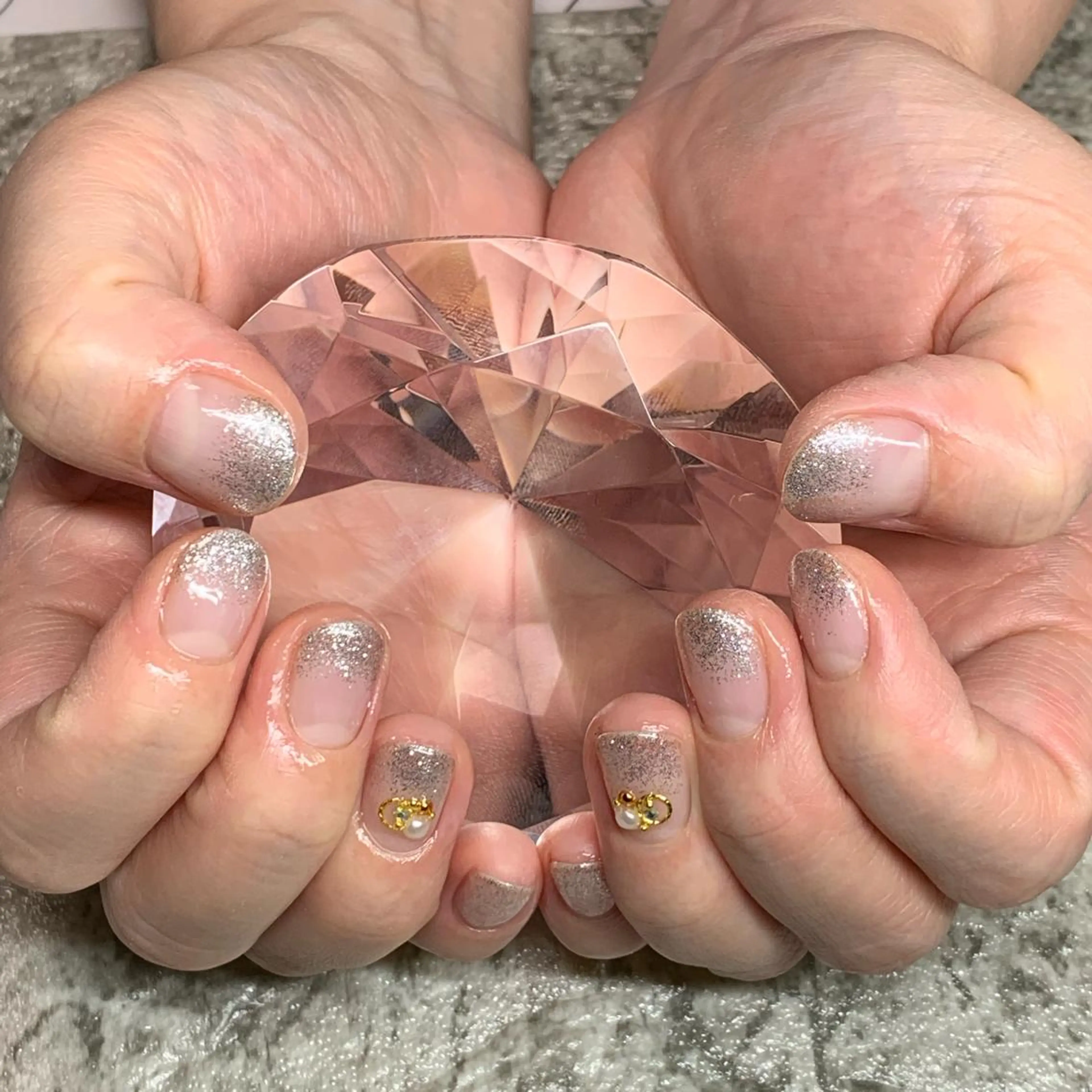 ネイル RuxuryNail ／RiAnnaのネイルデザイン