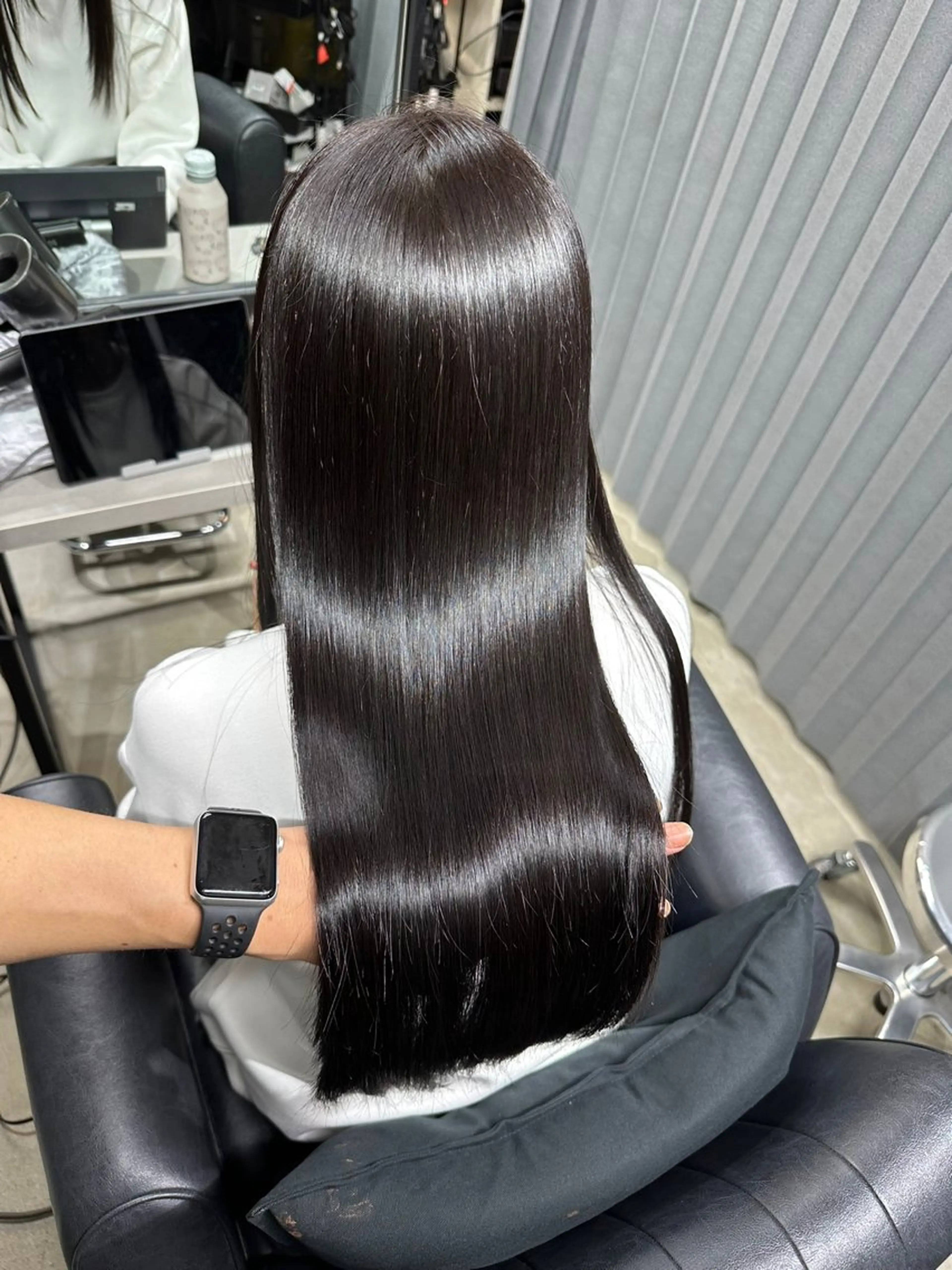 【⭐️美髪矯正⭐️】カット＋縮毛矯正＋ケアトリートメント✨の写真