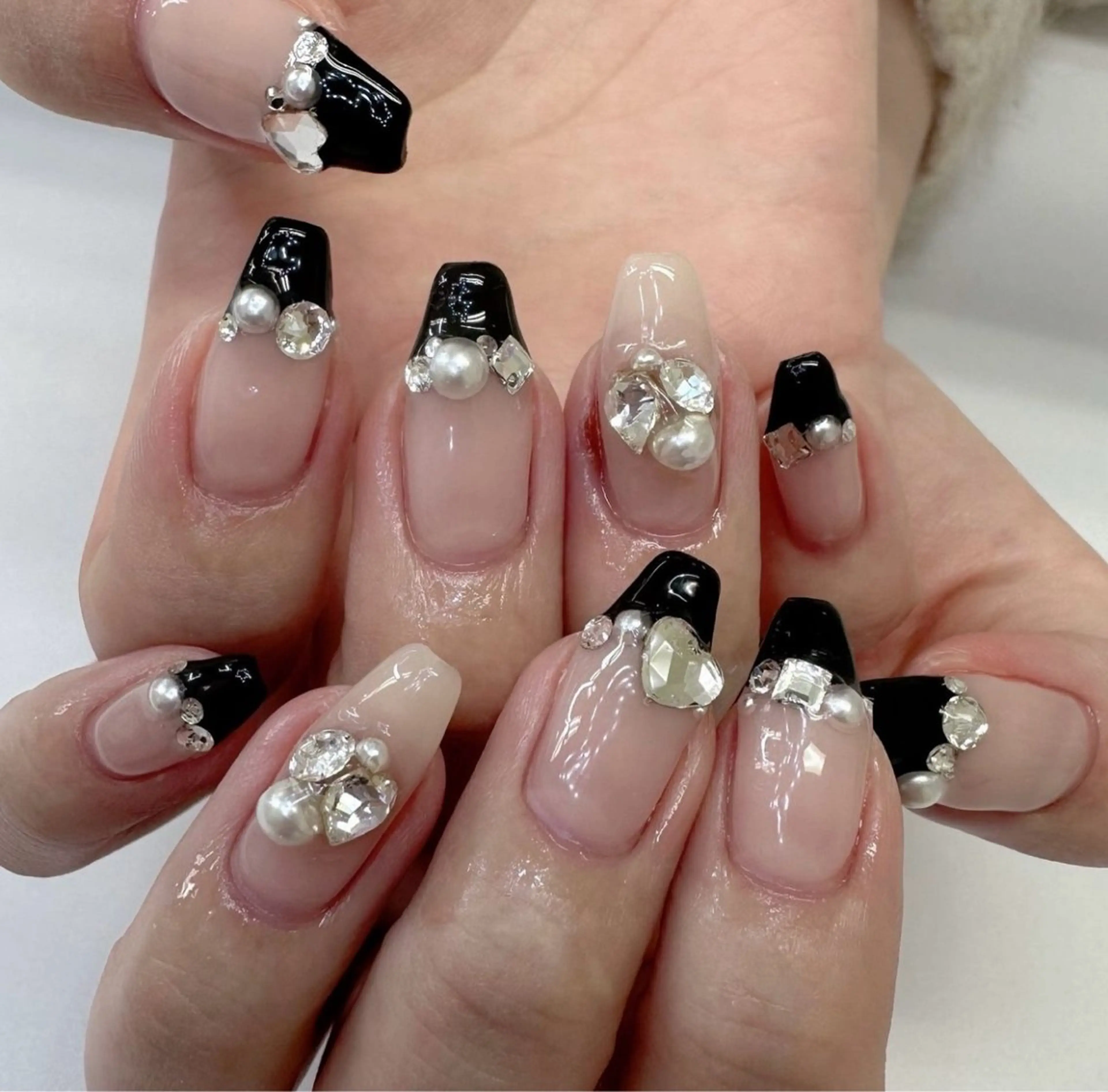 ネイル UniqueNail 長さだし専門店のネイルデザイン