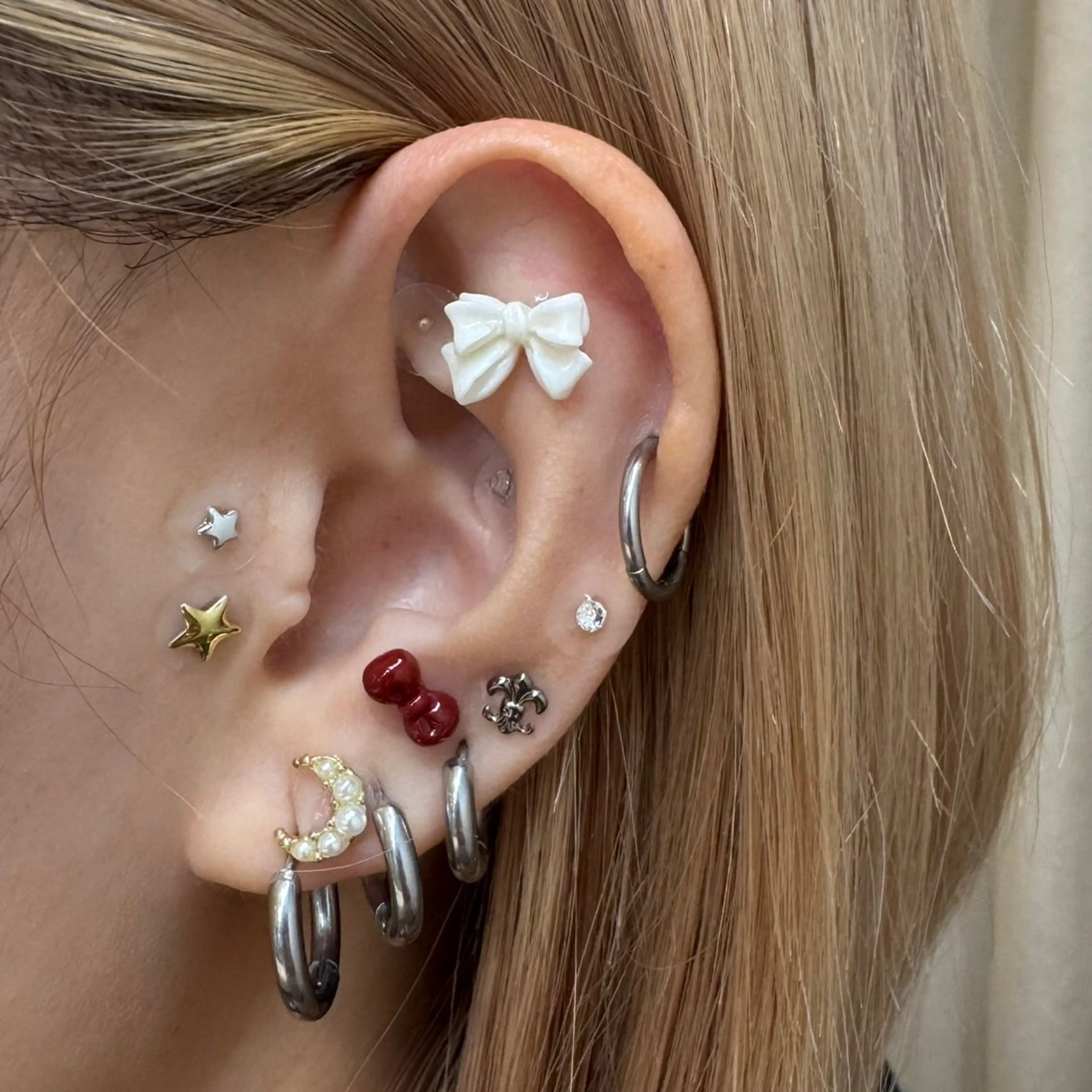 【耳つぼjewelry👂💎】両耳10粒🎀の写真