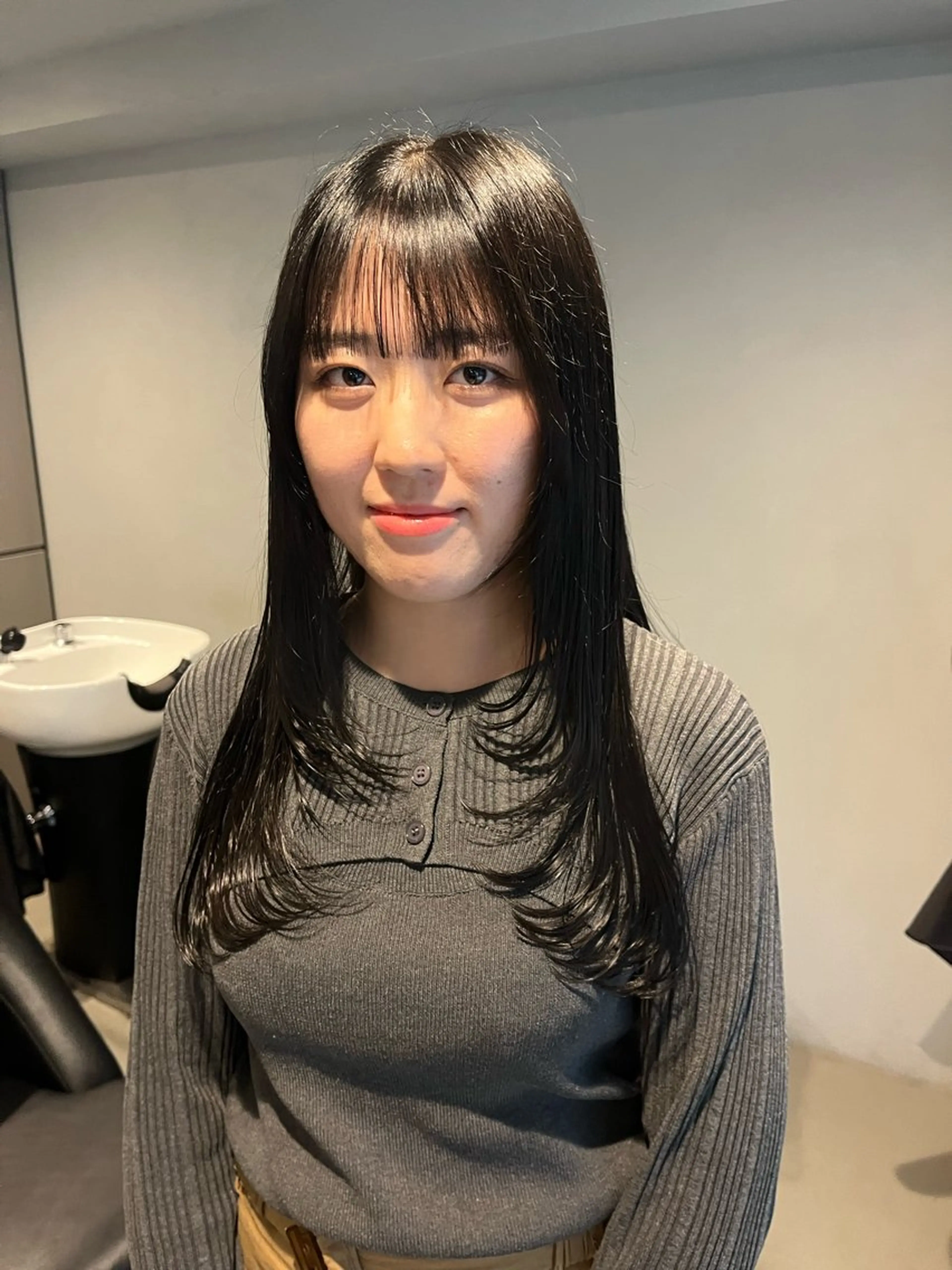 カラー 黒髪 ヘアカラー 【arc】 佐藤未希穂/ショートのヘアスタイル