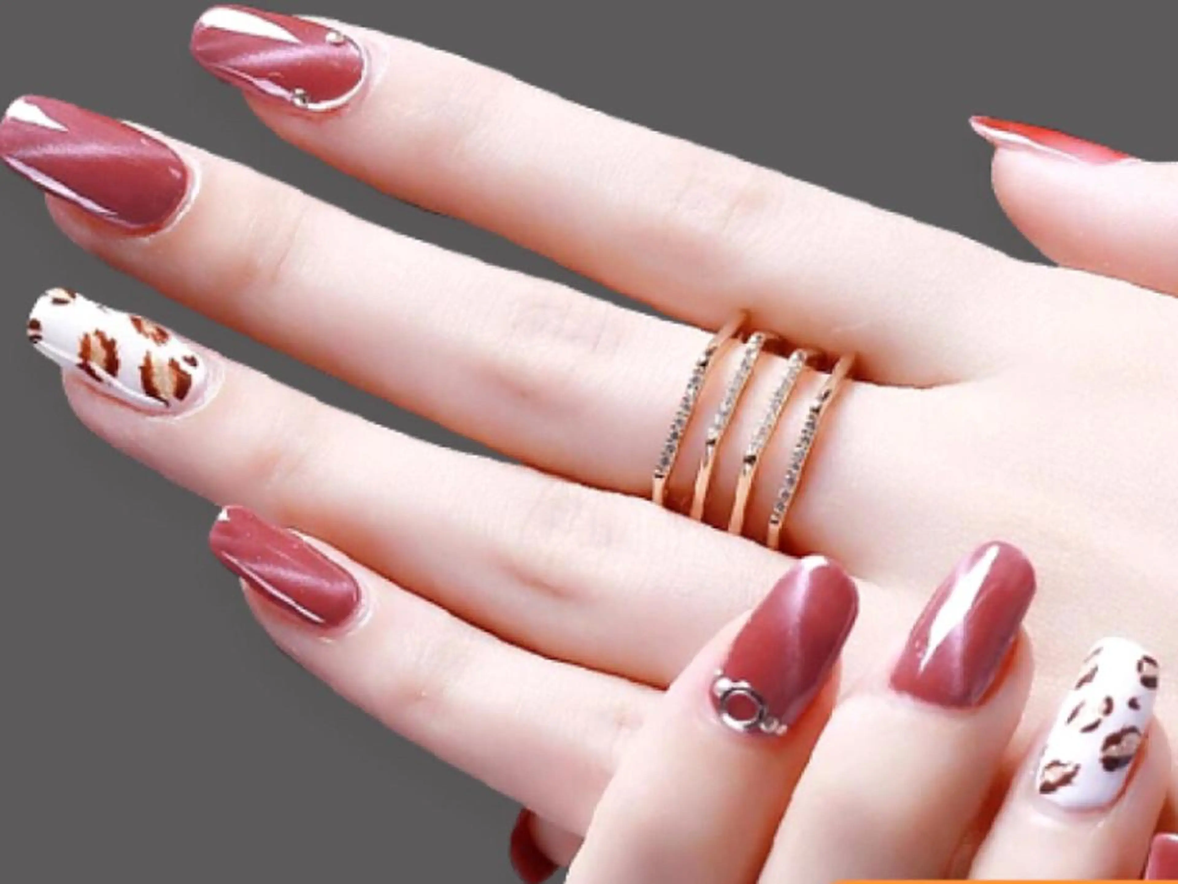 ネイル UU Salon所属・UU ゆきのネイルデザイン