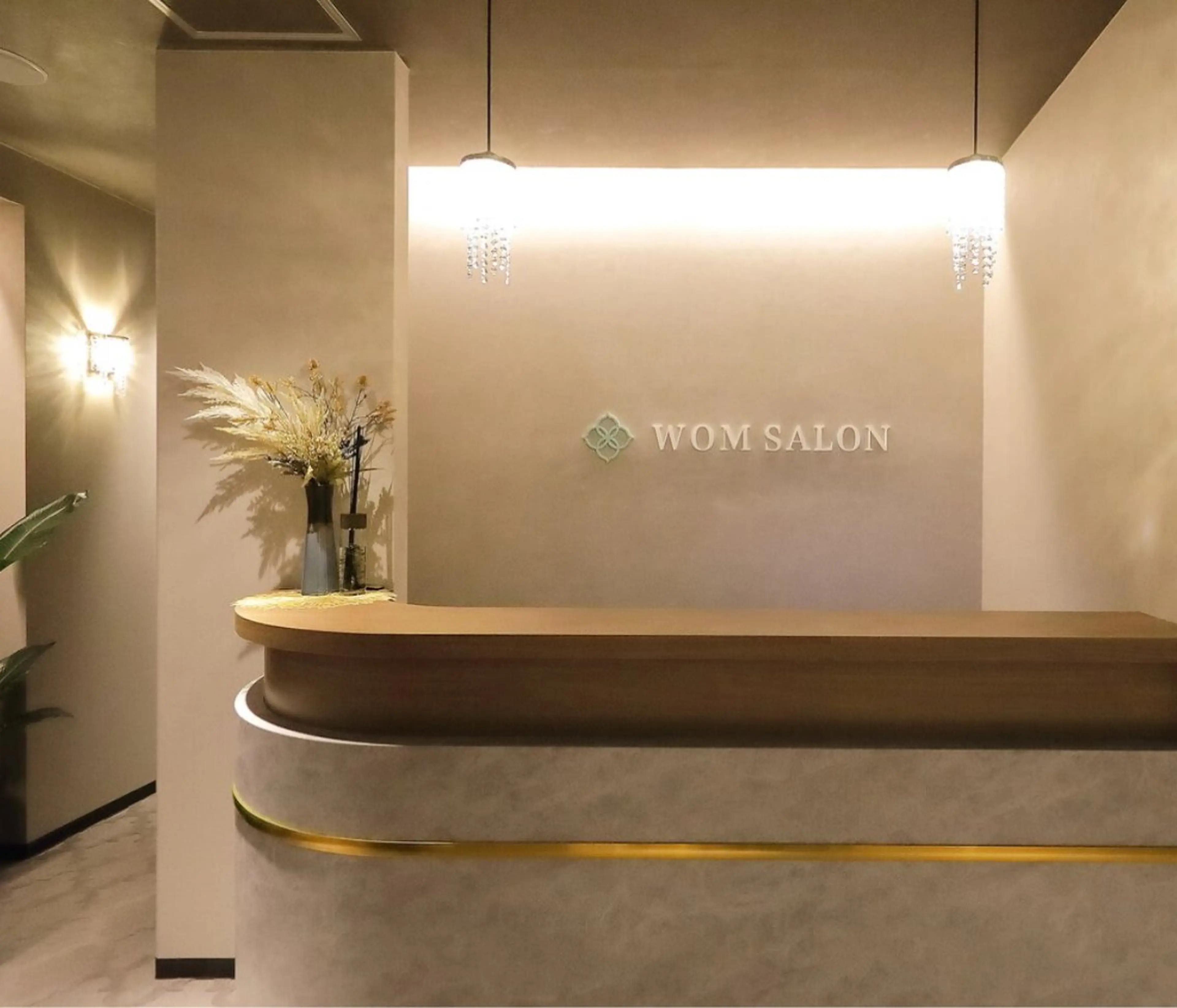 WOM SALON所属・MIKU【美容整形ダ ウンタイムケア銀座】のエステ・リラクイメージ