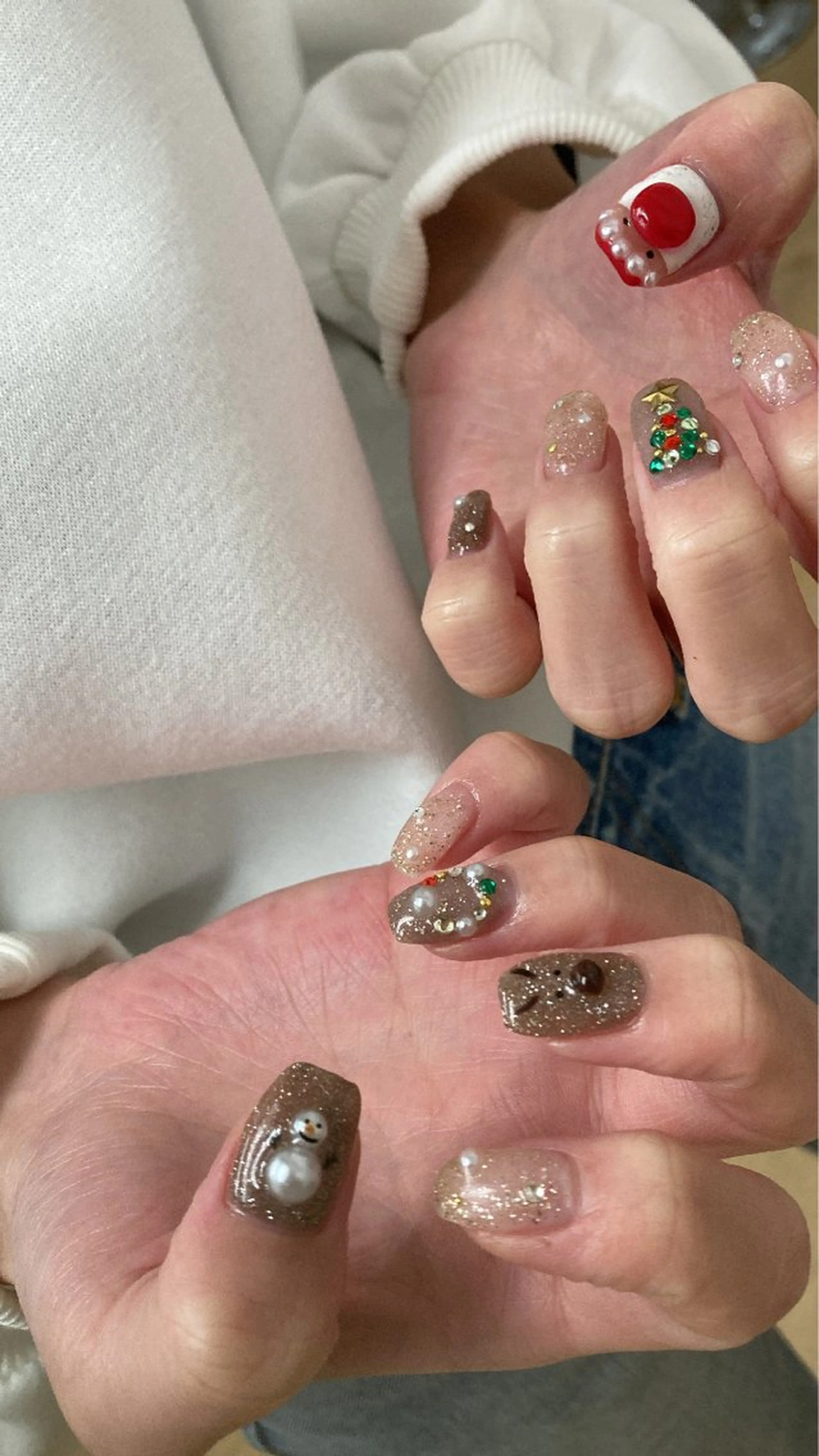 ネイル nailsalon　hue所属・小山 羽奈のネイルデザイン