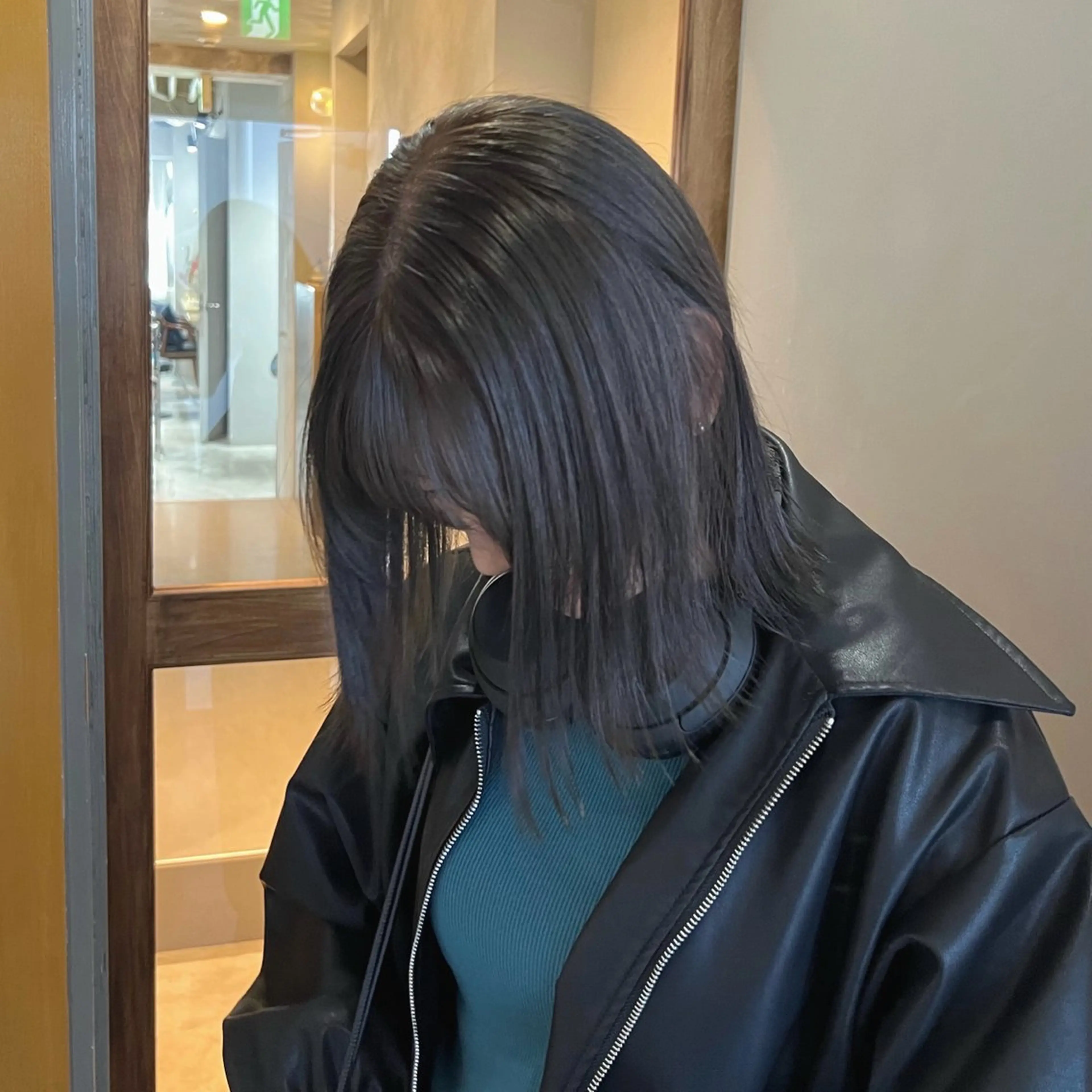 ミディアム カラー akane/ボブ /オリーブ/ブラウンのヘアスタイル