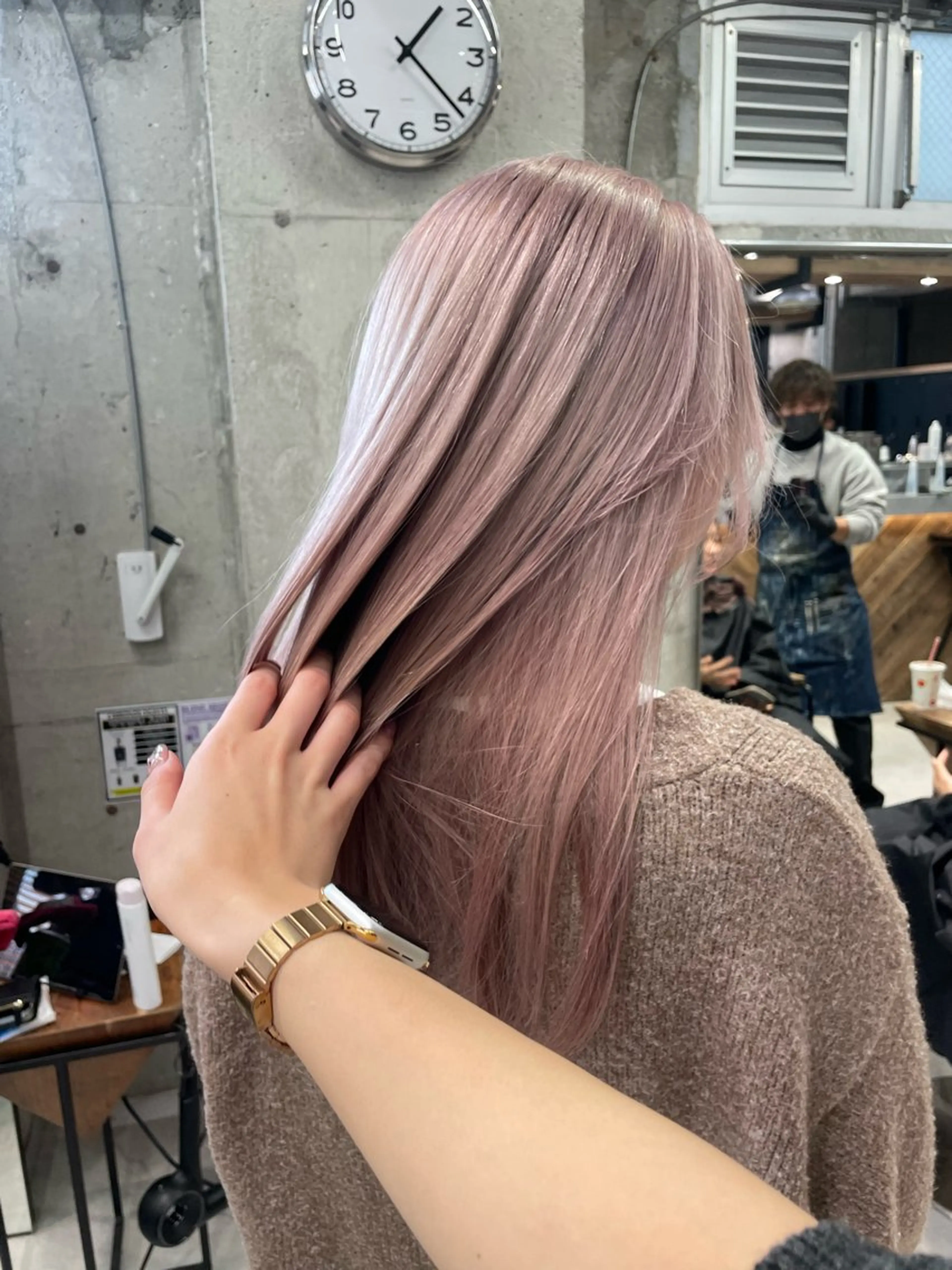 ロング 🫧ハイライトカラー 🫧 𝓜𝓘𝓤のヘアスタイル
