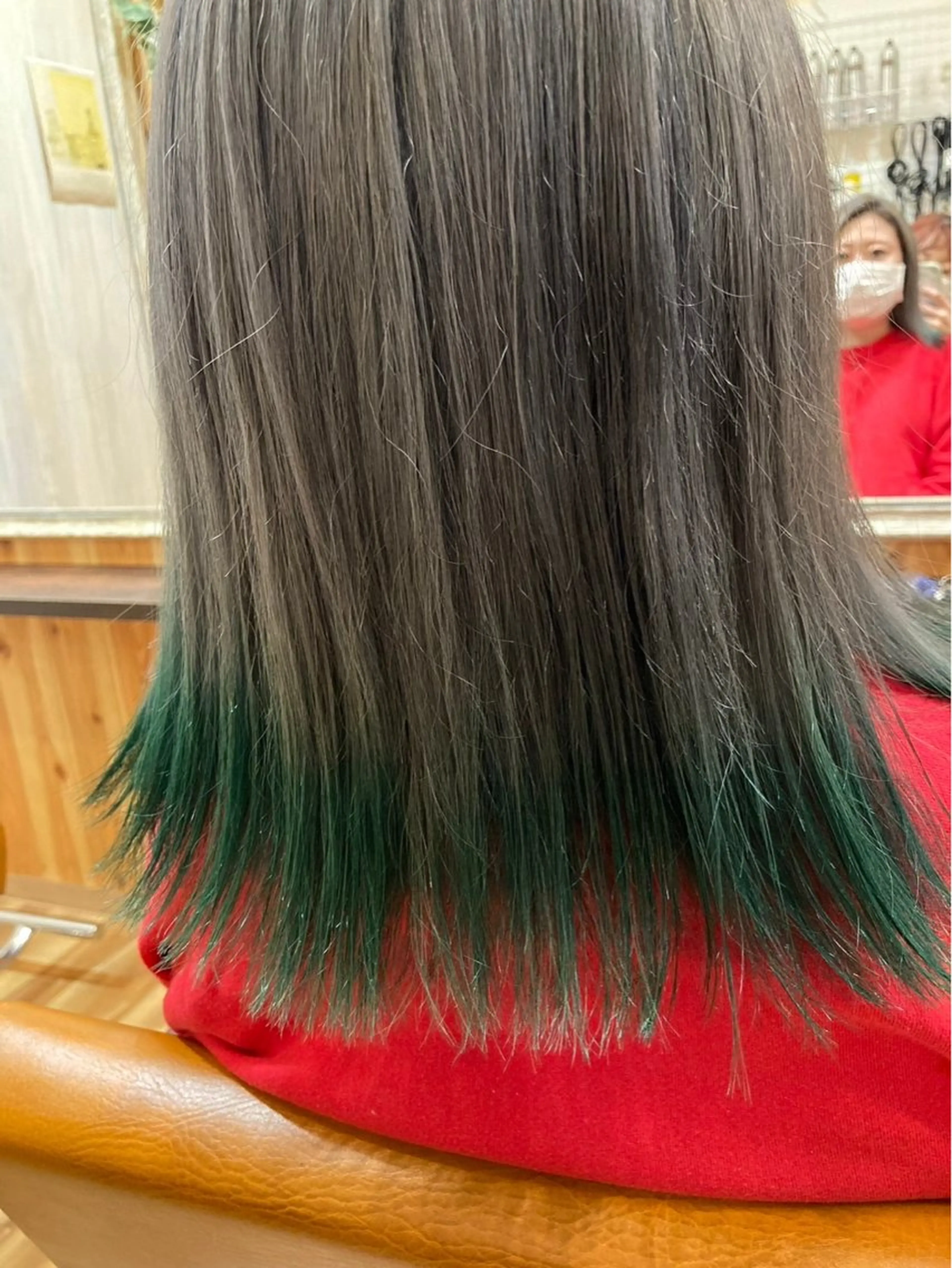 セミロング カラー 瀬戸 弘暉のヘアスタイル