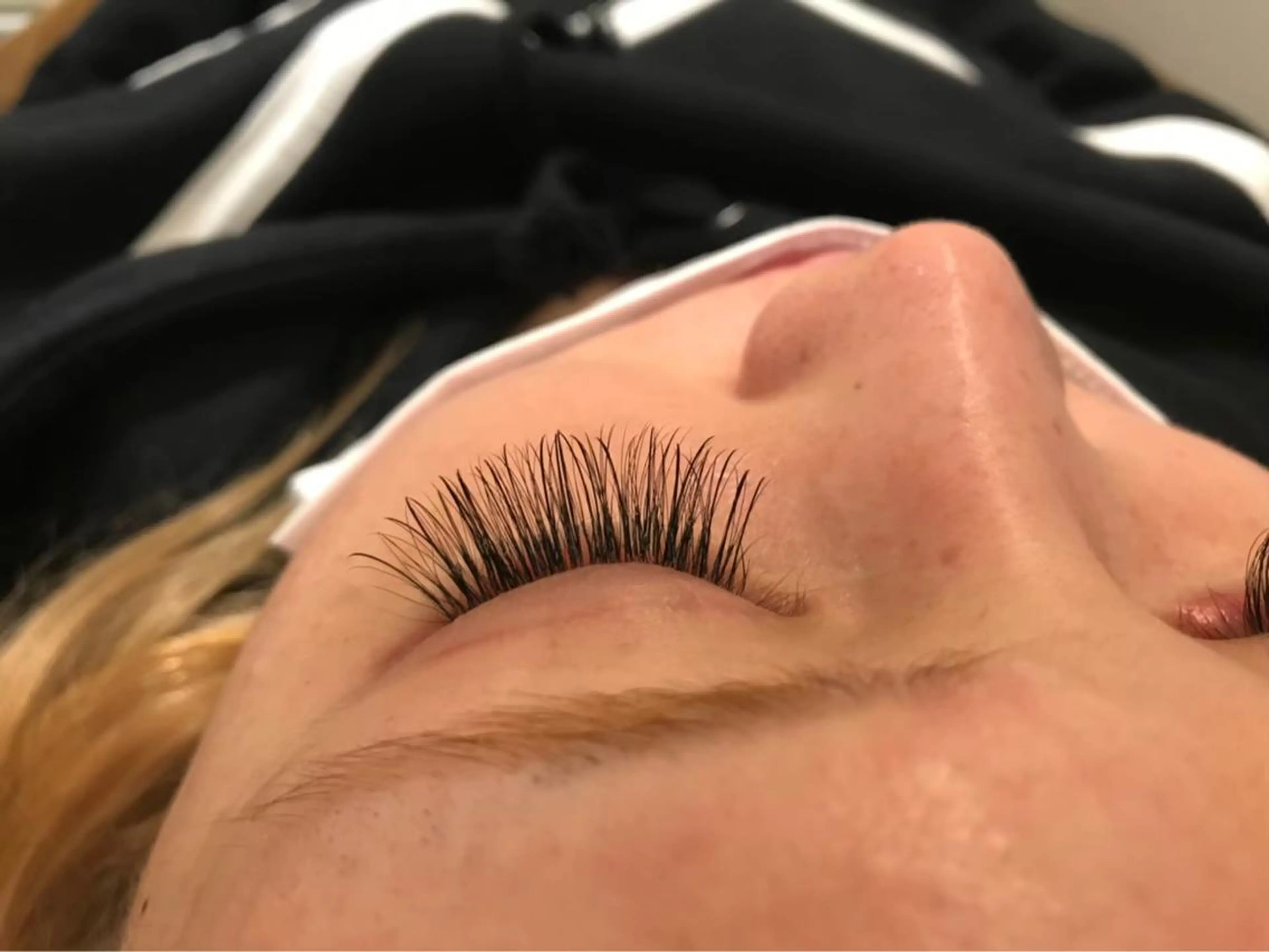 マツエク・マツパ 束感まつ毛/ネイル/ LED♥KIRARAのマツエク・マツパデザイン