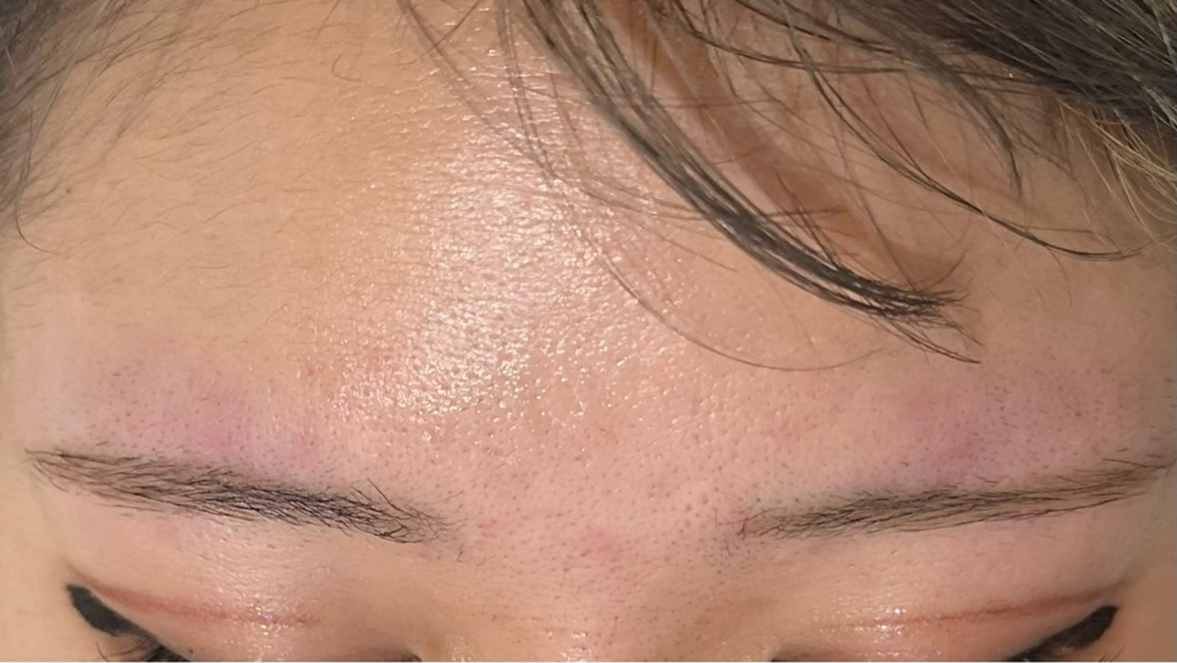 アイブロウ 手嶋 理仁のヘアスタイル