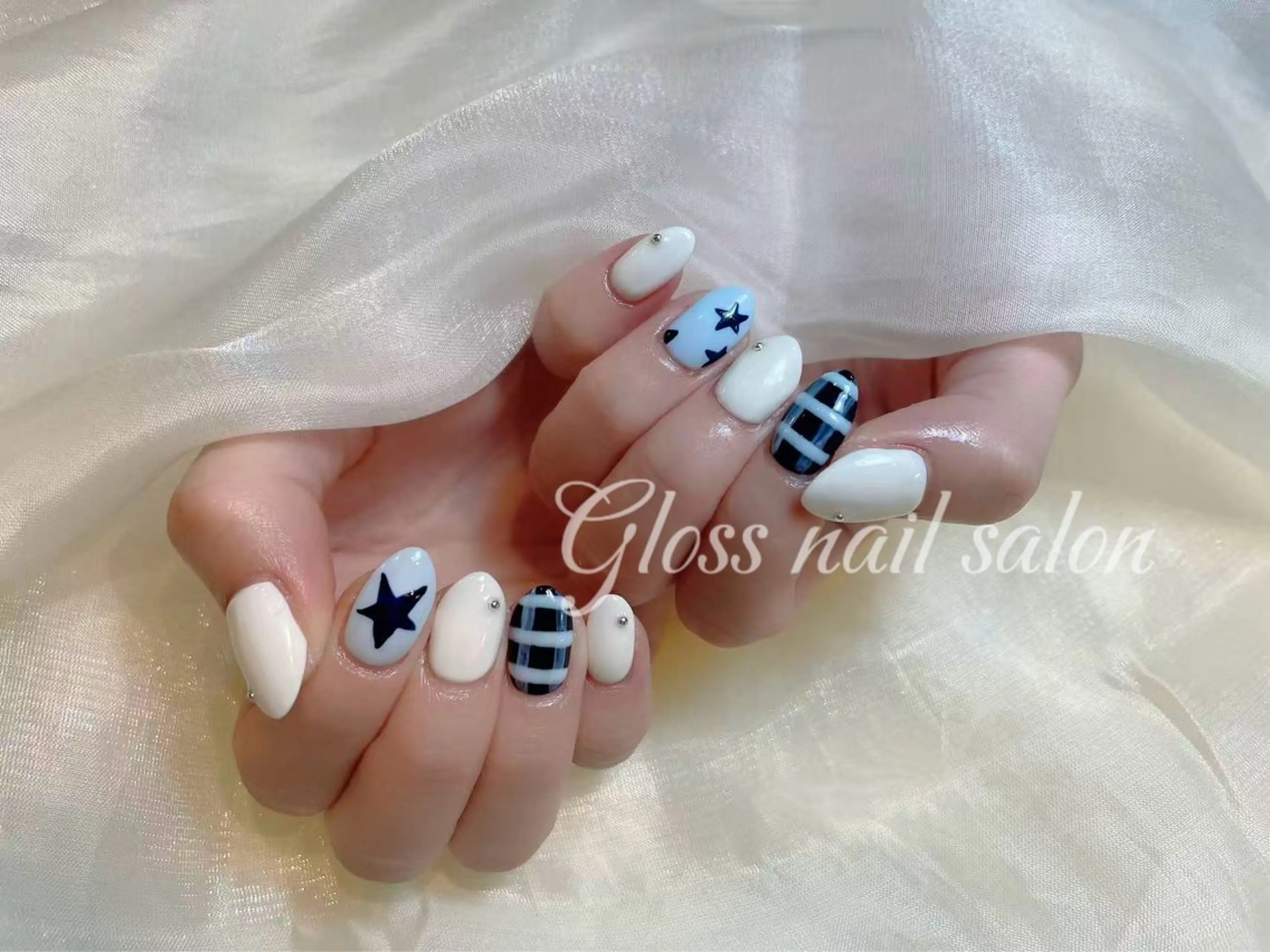 ネイル Gloss nail 💅yuna✨のネイルデザイン