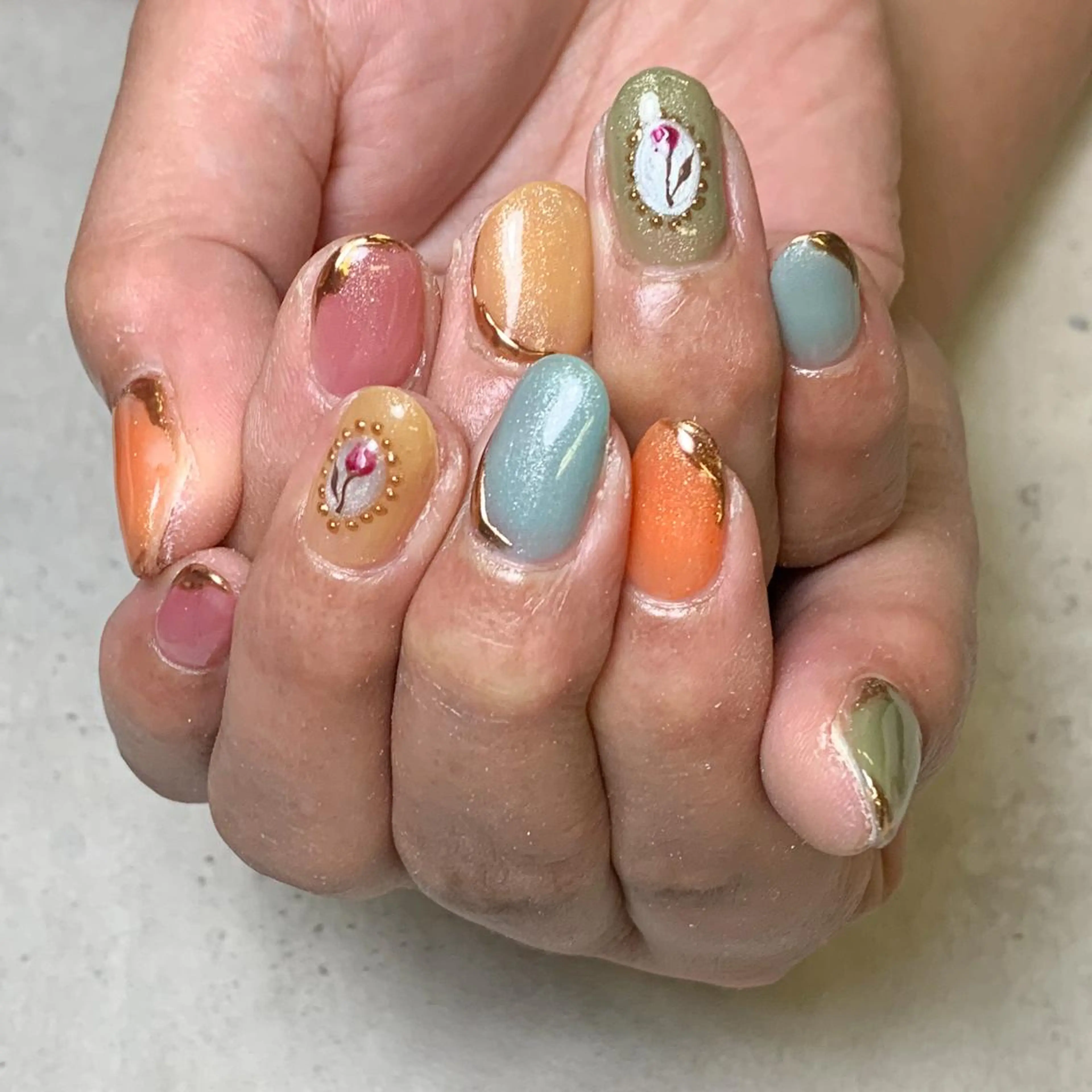 ネイル atelier　FIORITURA所属・FIORITURA aiのネイルデザイン