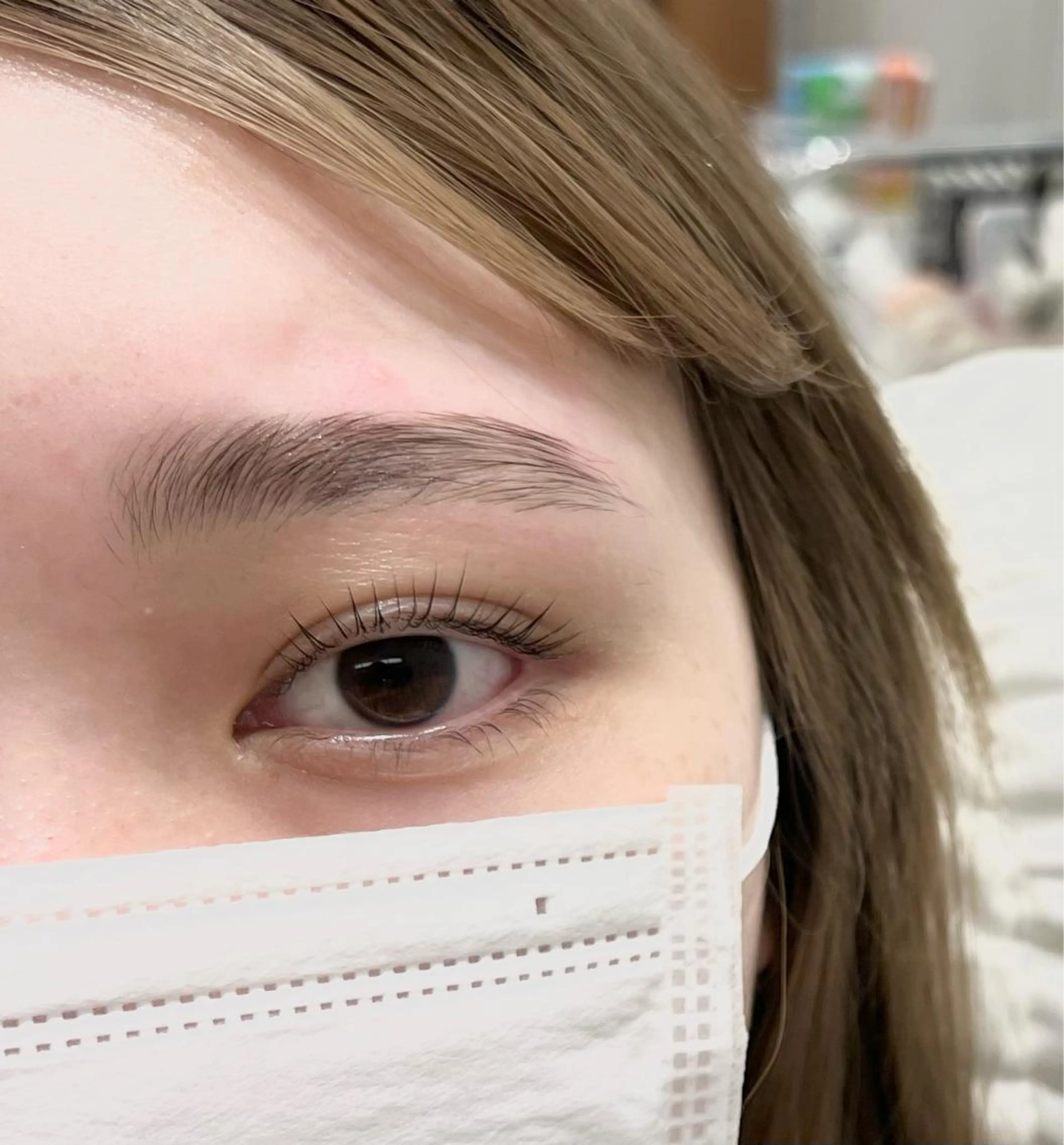 マツエク・マツパ アイブロウ ハリウッドブロウリフト パリジェンヌラッシュリフト Cheri所属・きし かりんの眉毛・アイブロウイメージ