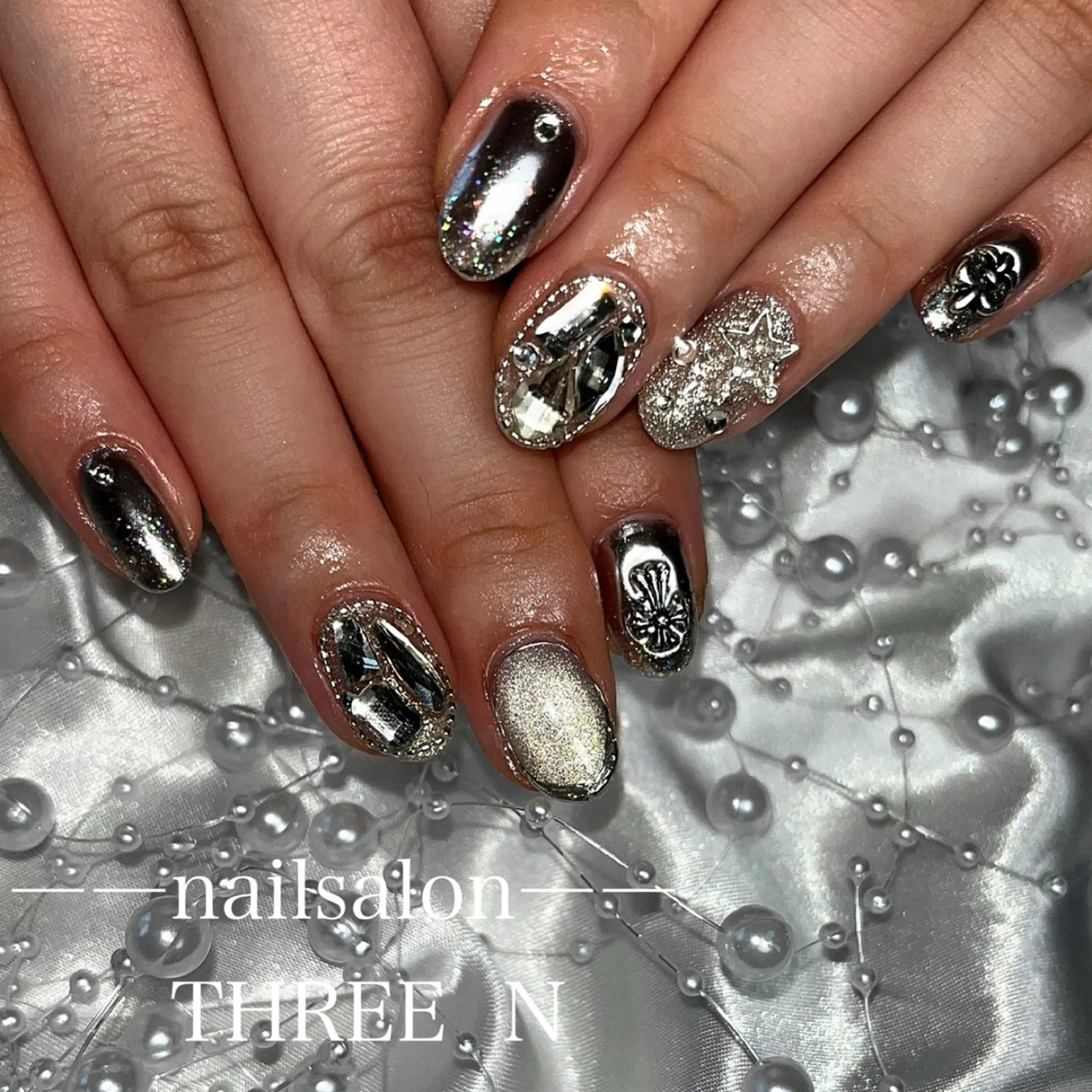 ネイル Nail Salon THREE  Nのネイルデザイン