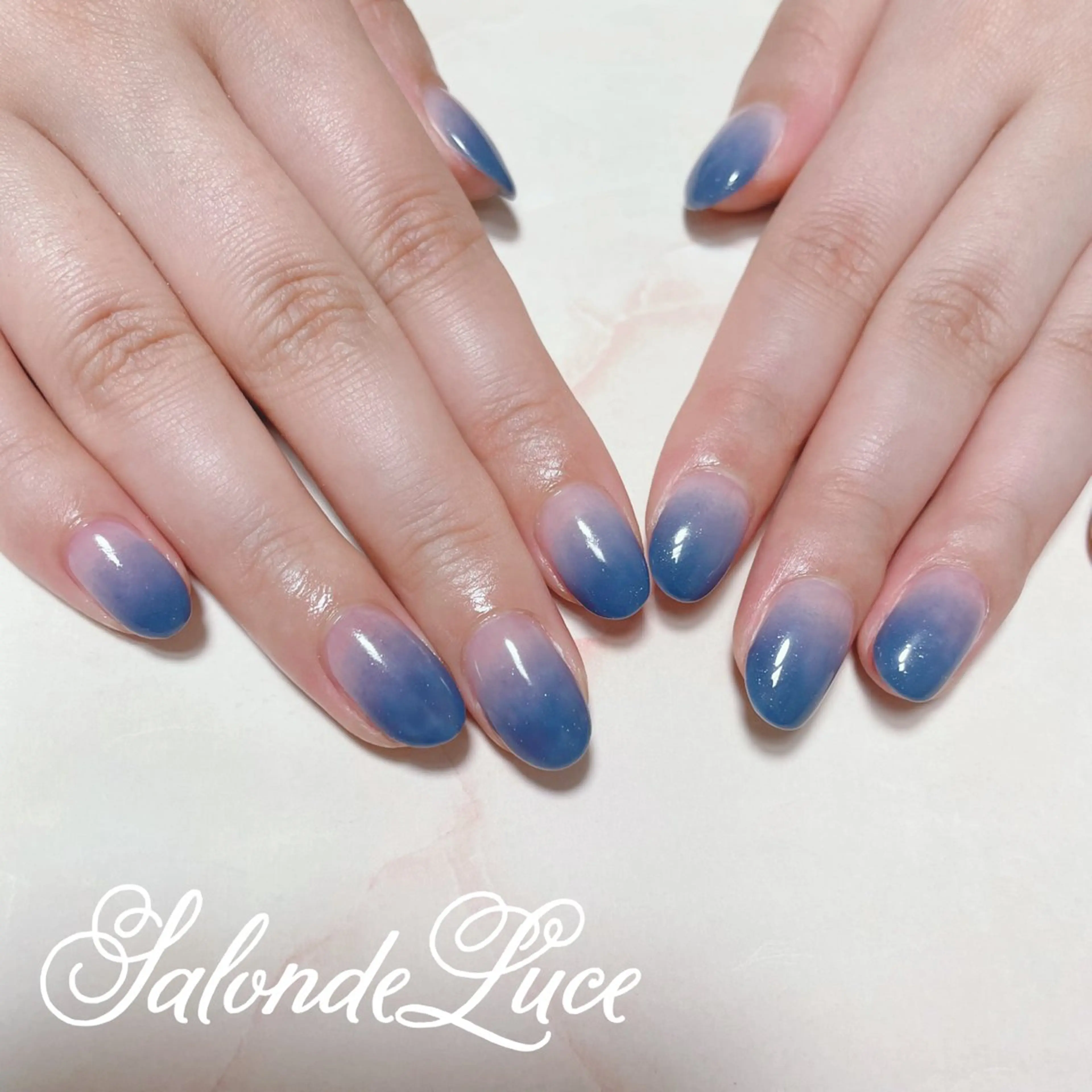 ネイル グラデーション Salon de Luceのネイルデザイン
