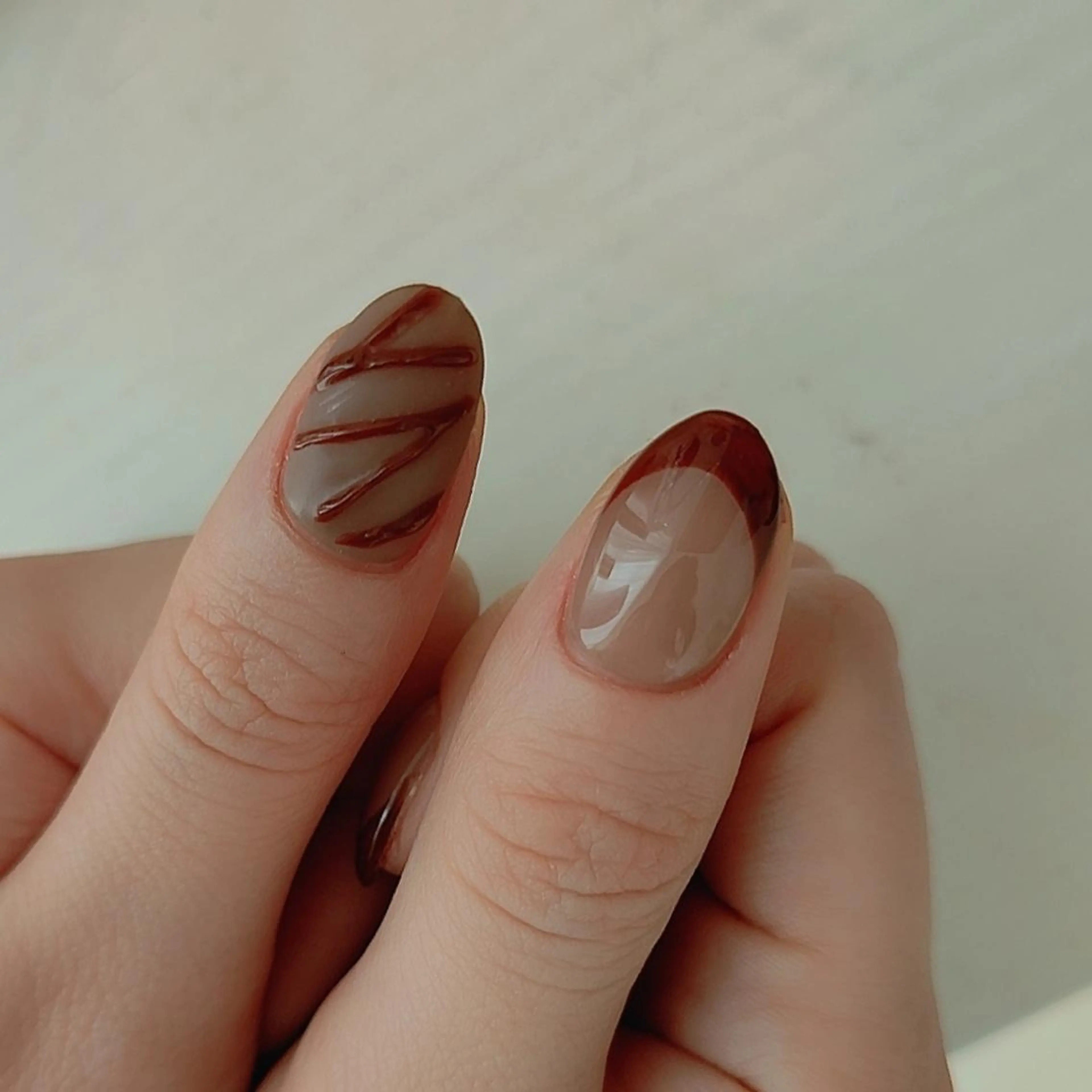 ネイル ハンドネイル RUNWAY 　　の眉毛・アイブロウイメージ