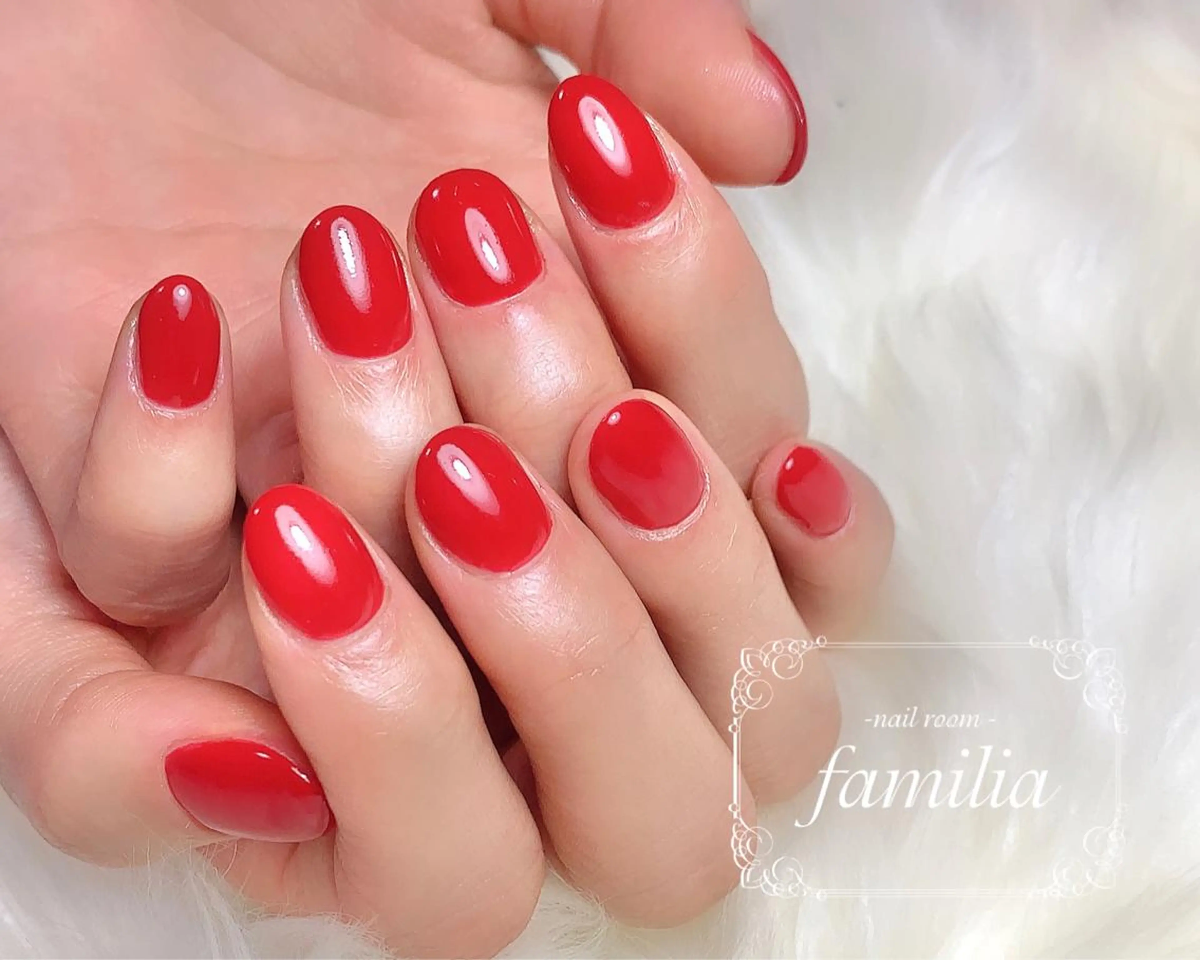 ネイル ハンドネイル -nailroom- familiaのネイルデザイン