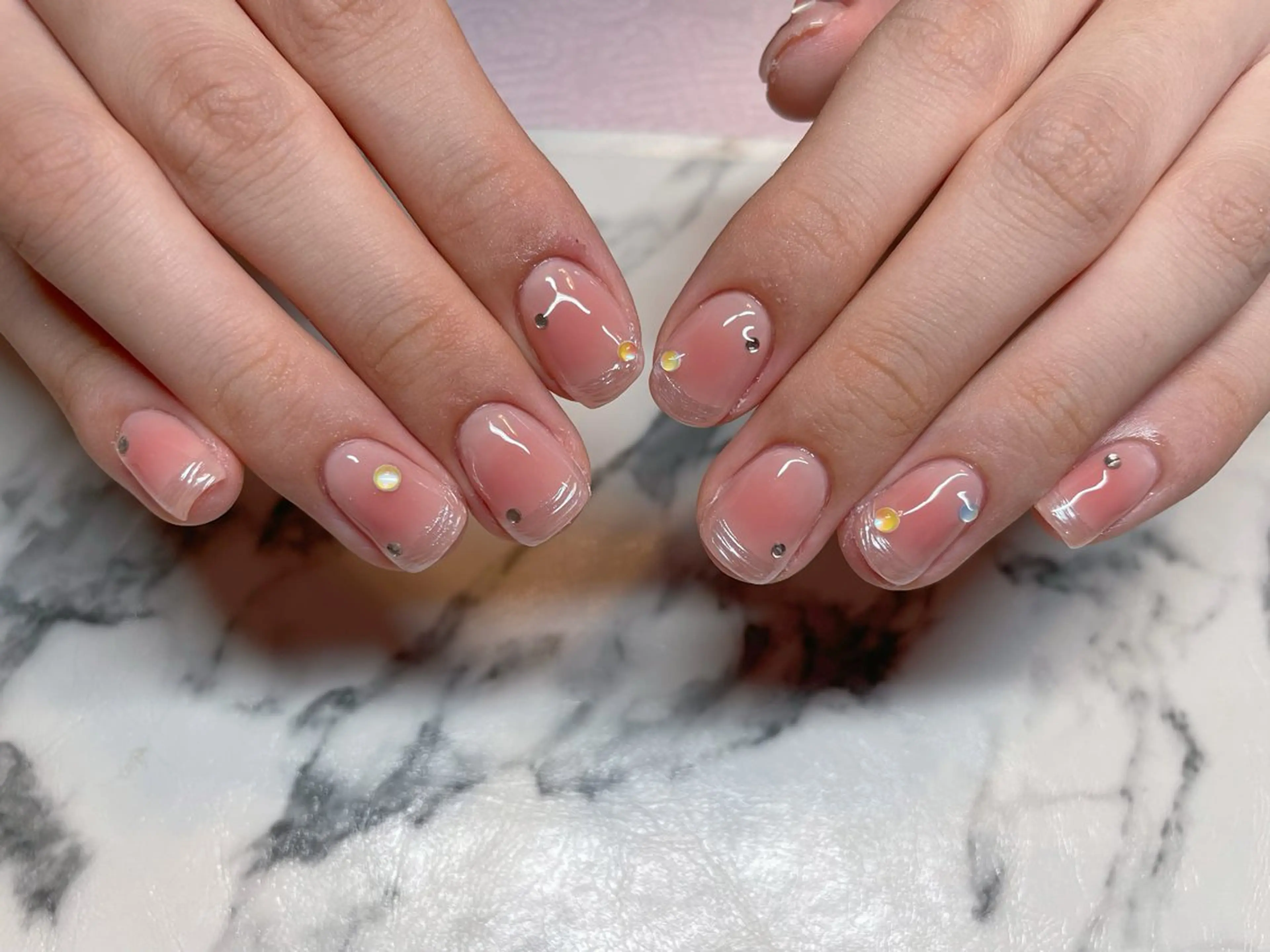 ネイル チークネイル ミラーネイル ハンドネイル エン Nail salonのネイルデザイン