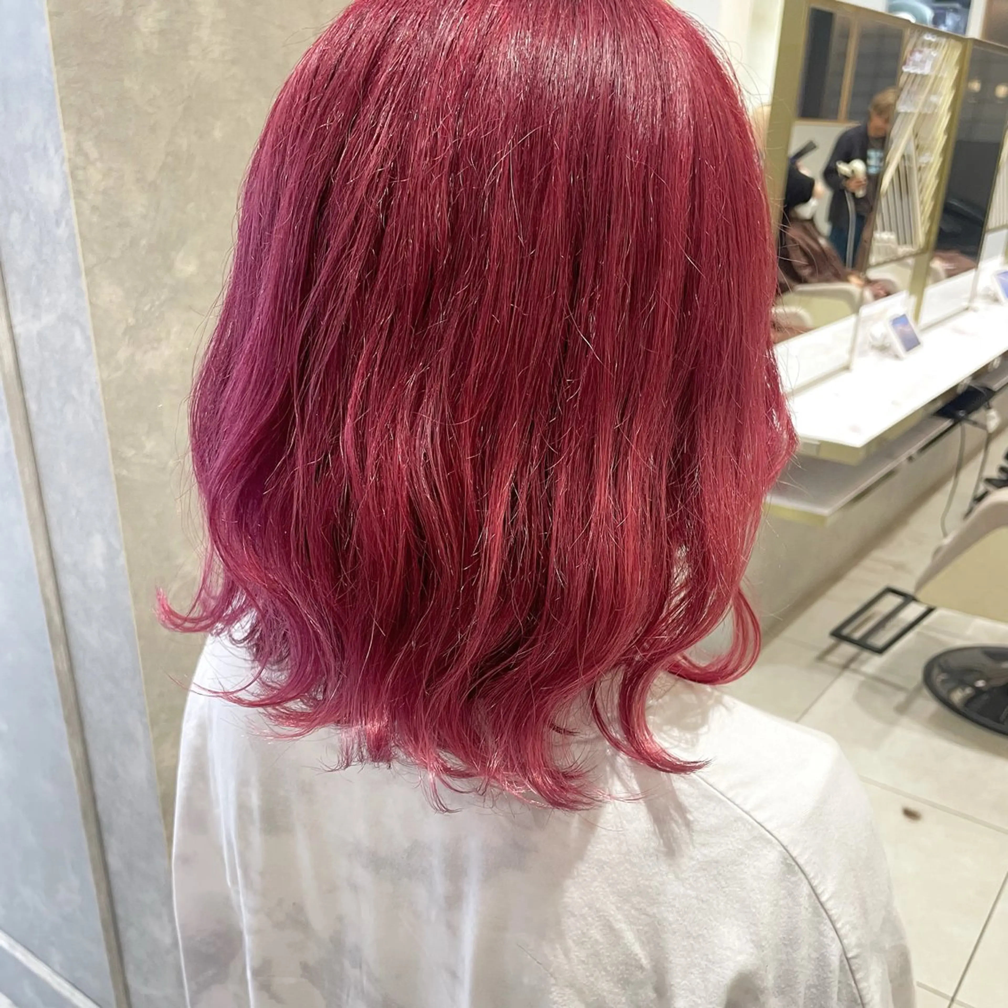 ミディアム ヘアカラー 顔まわり/インナー カラー/　syuriのヘアスタイル