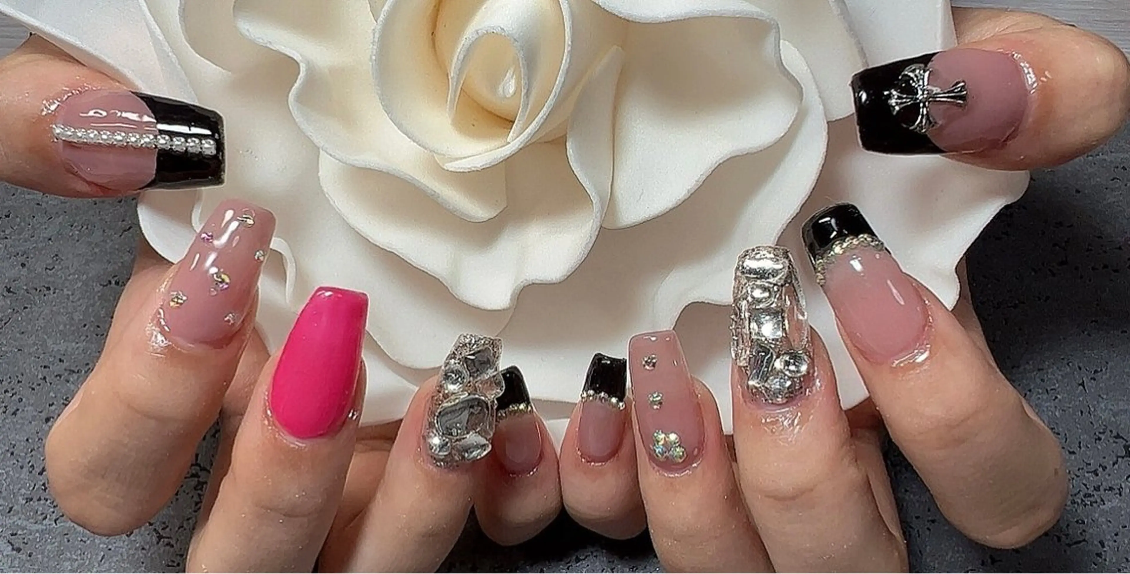 ネイル フレンチネイル Ruana Nailのネイルデザイン