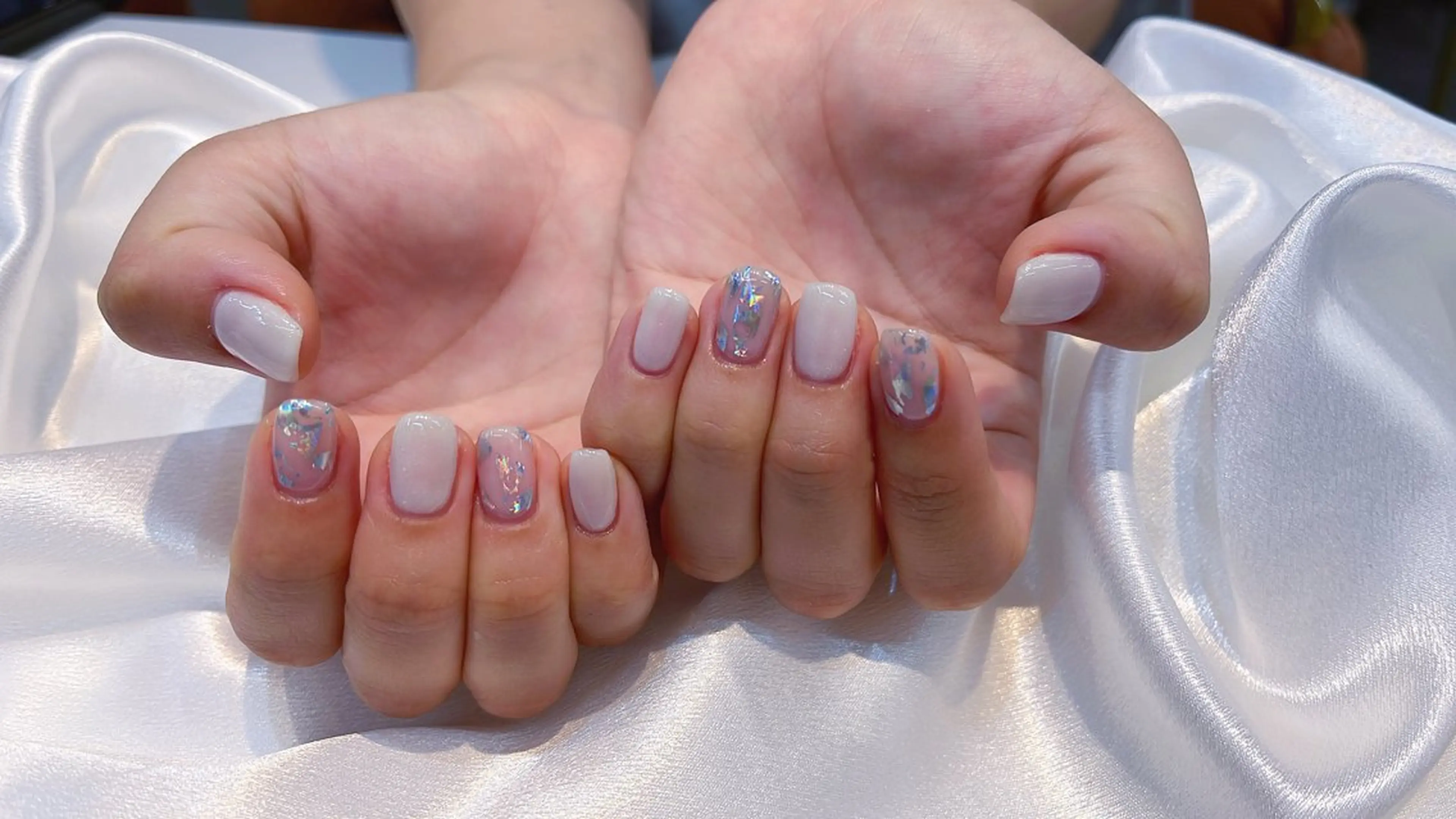 ネイル チークネイル 長さ出し ジェルネイル マグネットネイル 持ち込み ハンドネイル ハンドケア ラッキーネイルサロン 西川口東口店のネイルデザイン