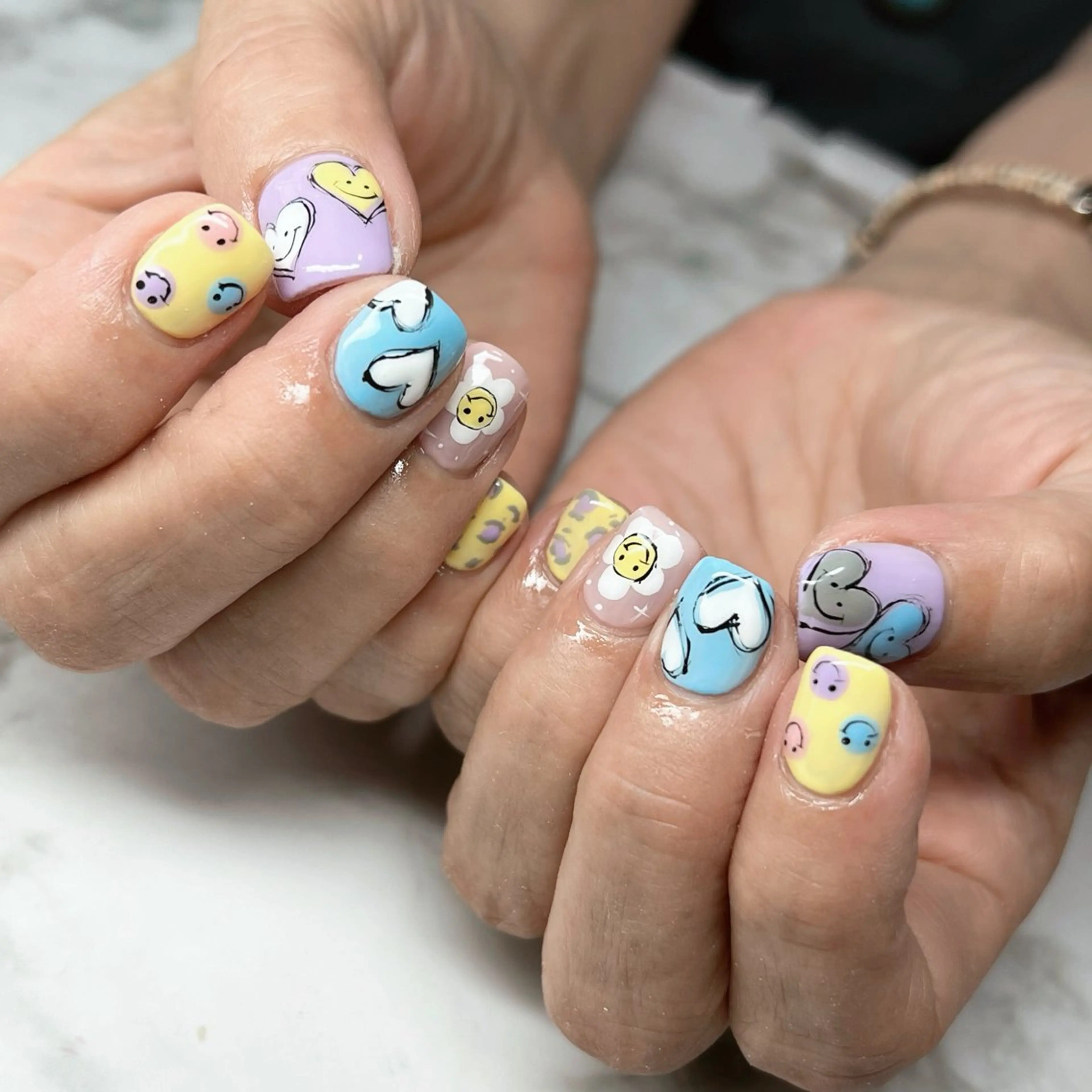 ネイル ハンドネイル Dia Nail AKIのネイルデザイン