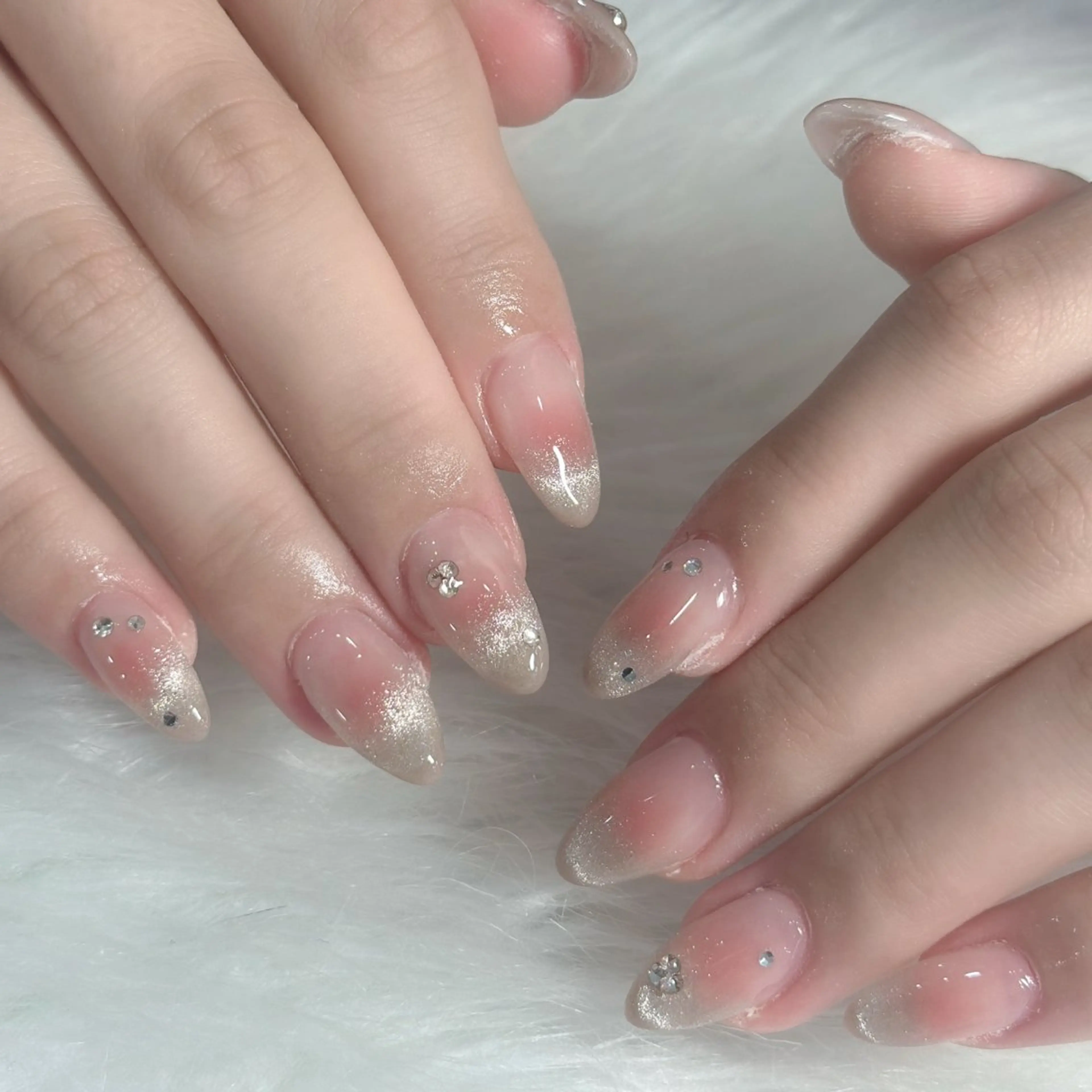 ネイル ハンドネイル LAVISH nanamiのネイルデザイン