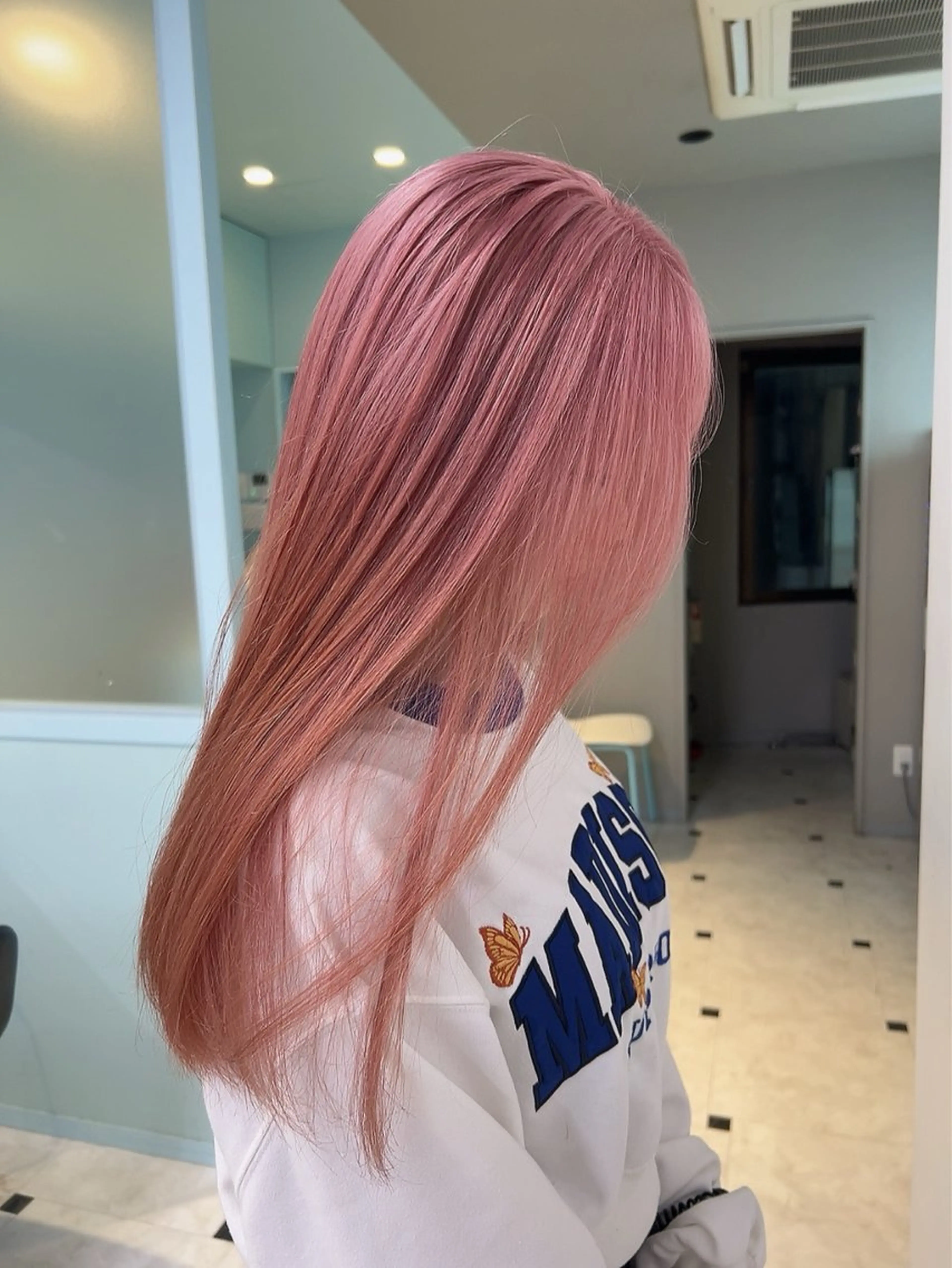 ロング カラー ヘアカラー トリートメント ヘッドスパ 🥞ベージュ系カラー 【すずきりほ】🥞のヘアスタイル