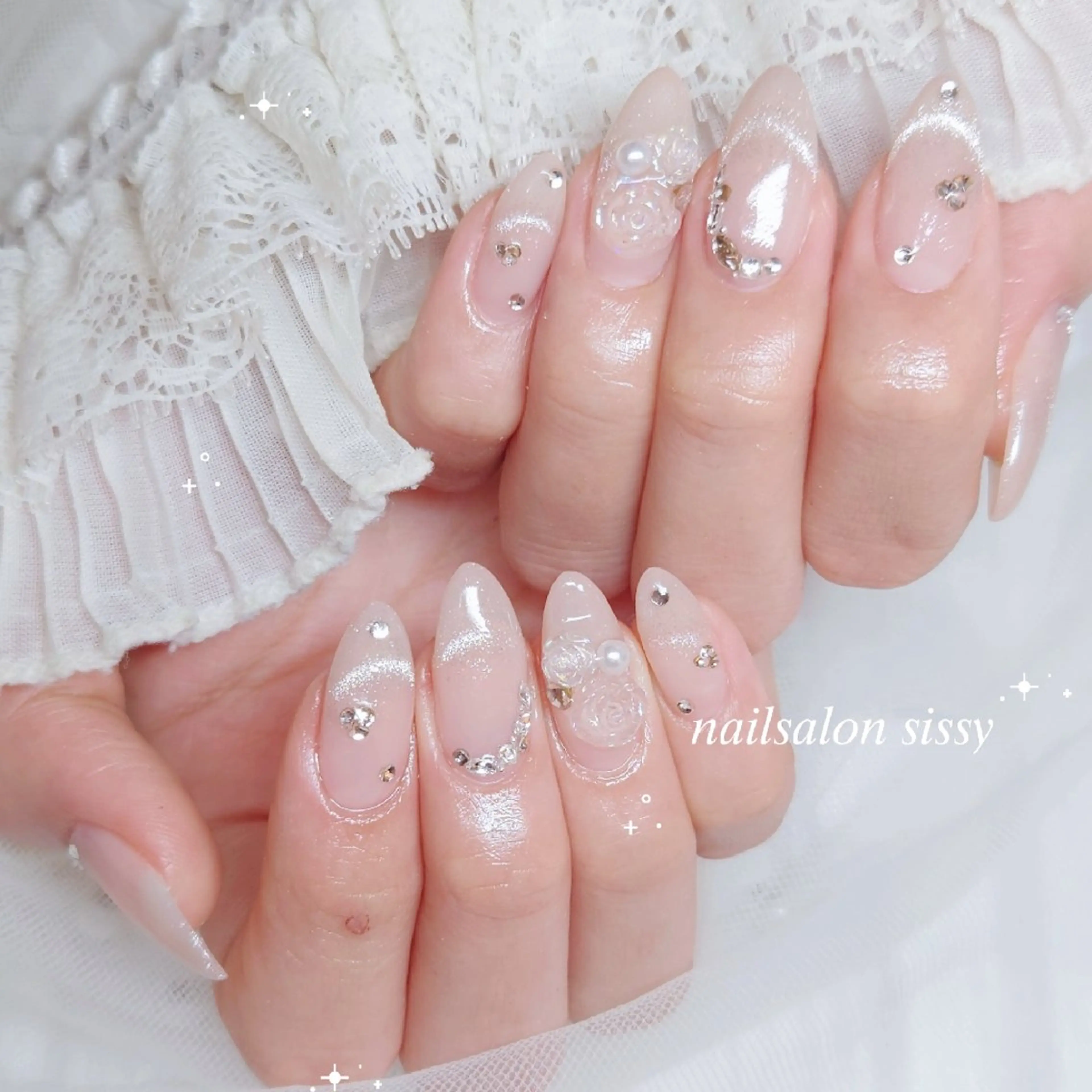 ネイル フレンチネイル ガーリー マグネットネイル マグネットフレンチ オフィスネイル ハンドネイル nailsalon sissy所属・sissy hatsuneのネイルデザイン