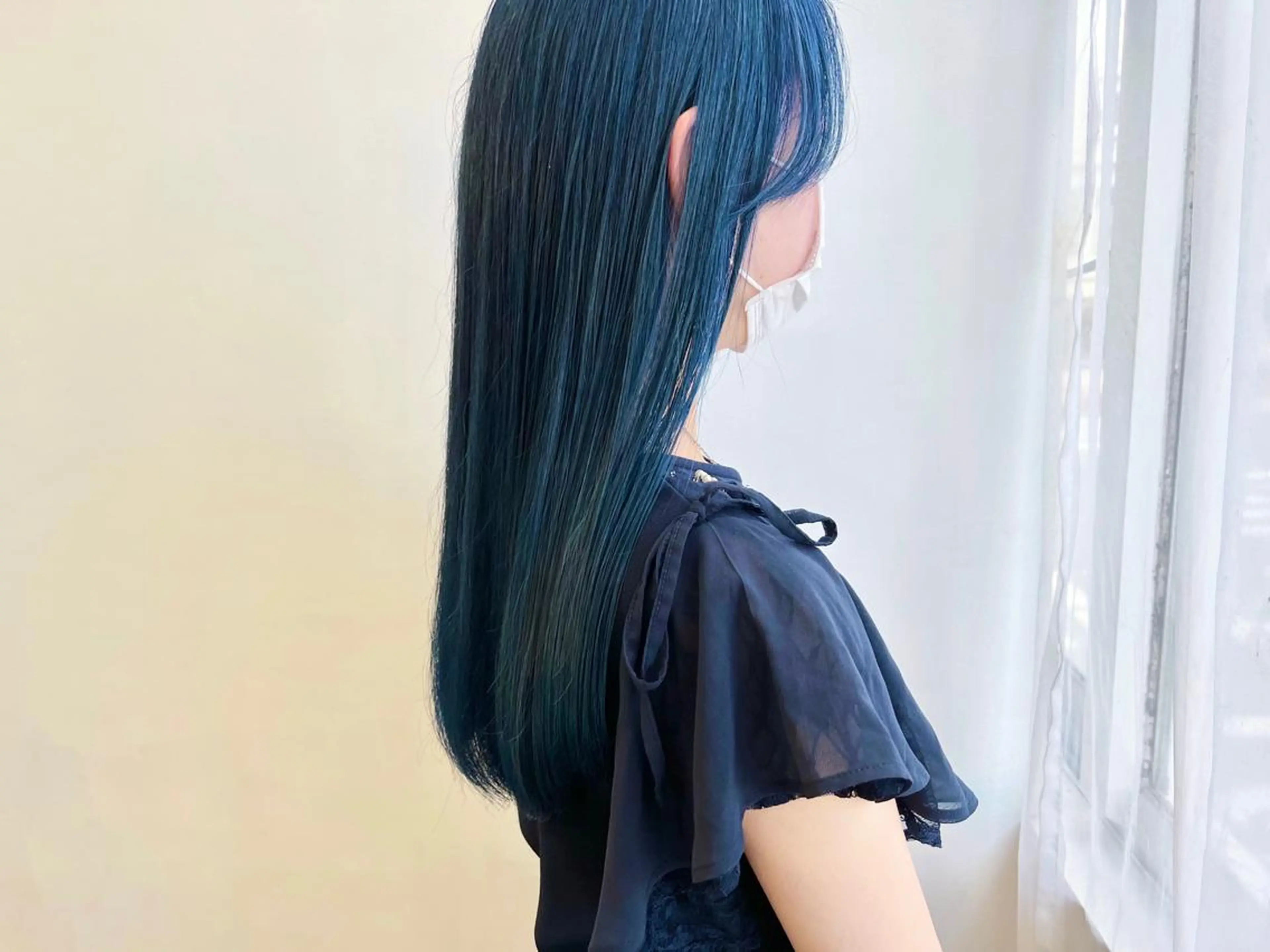 ロング カラー ブルーカラー タカハシ ハヤトのヘアスタイル