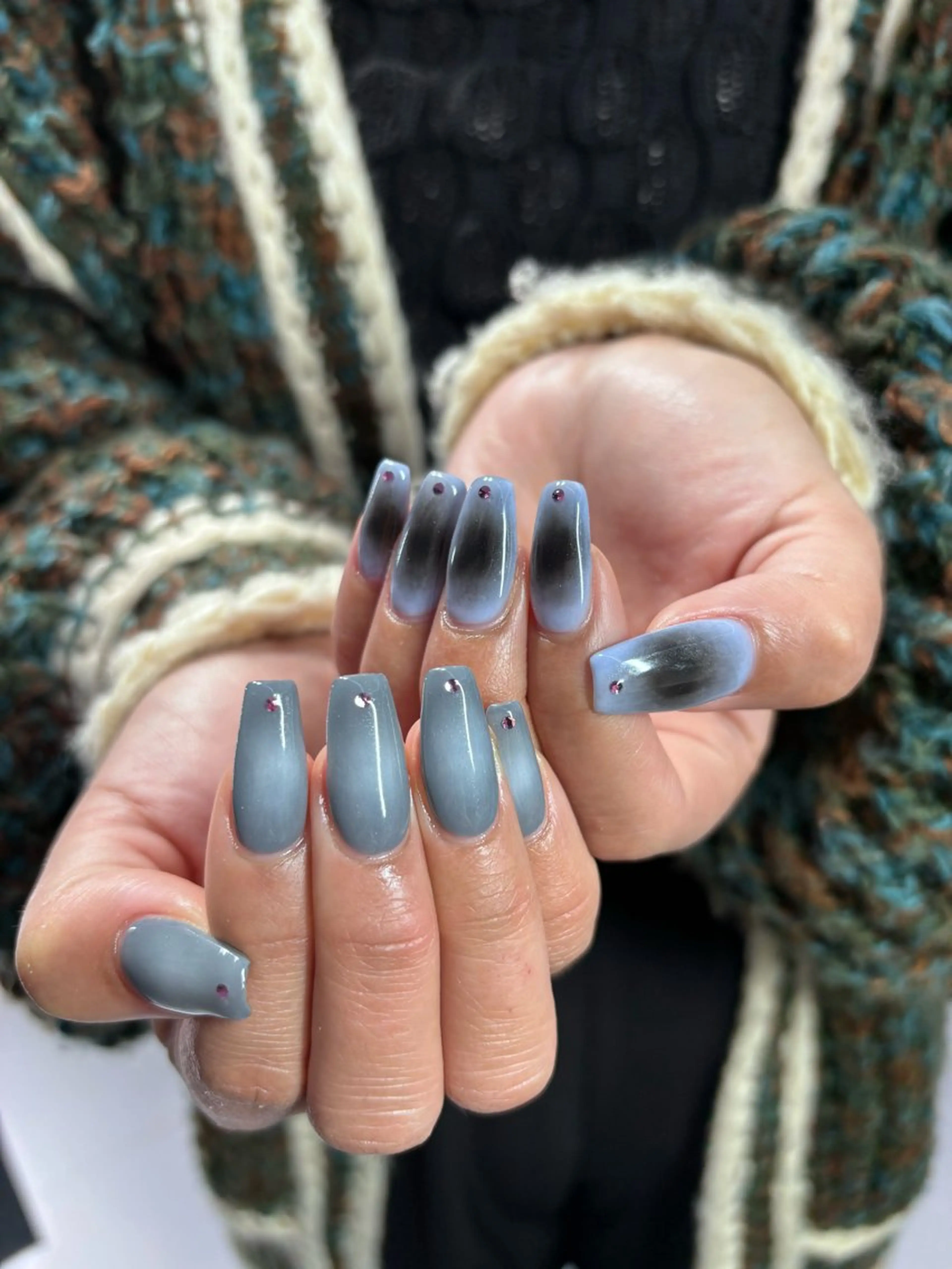 ネイル チークネイル CLALA Makoのネイルデザイン