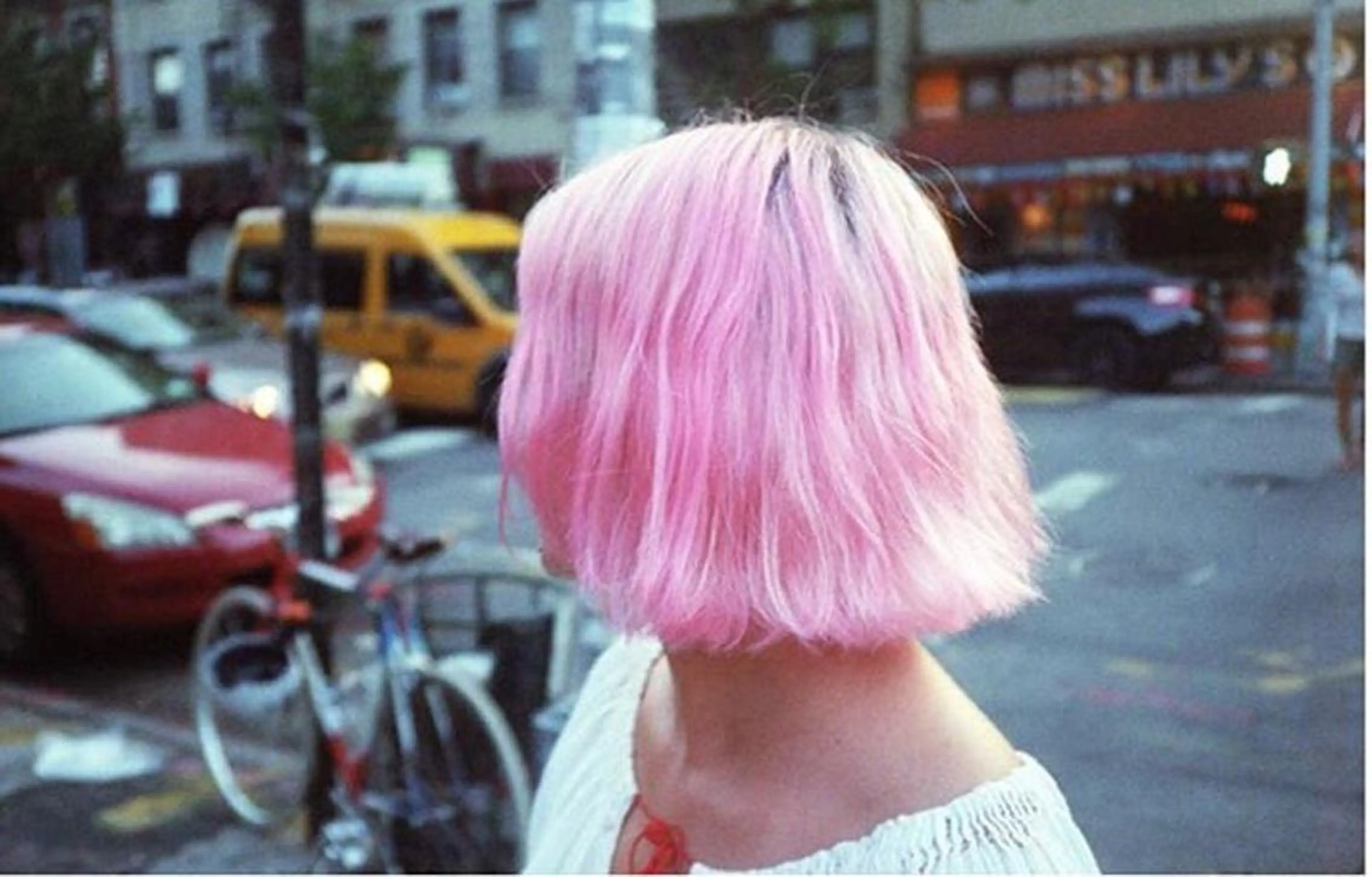 ショート カラー Fuuu《フゥ》所属・シノザキ シンゴのヘアスタイル