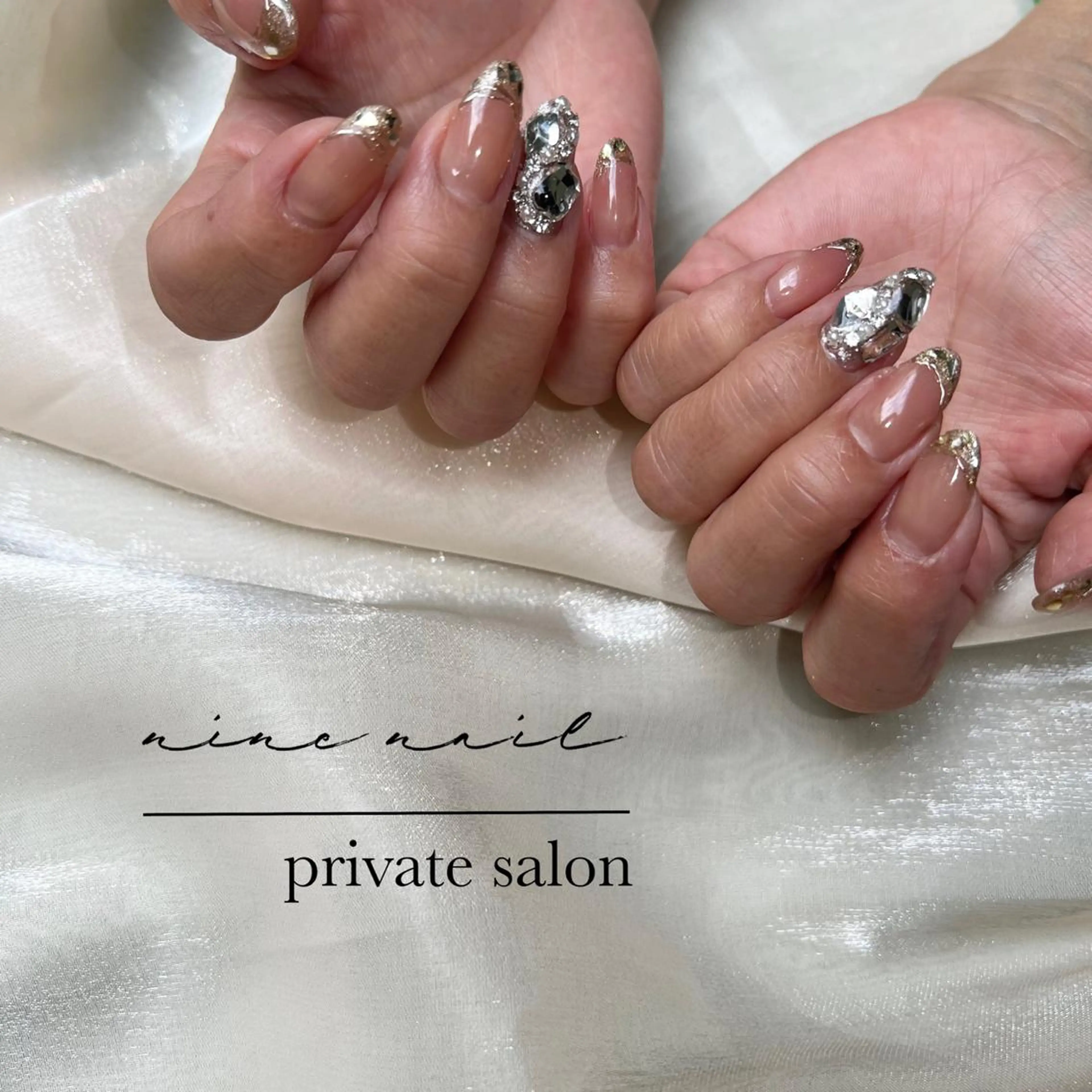 ネイル フレンチネイル ガラスフレンチ nine nailのネイルデザイン