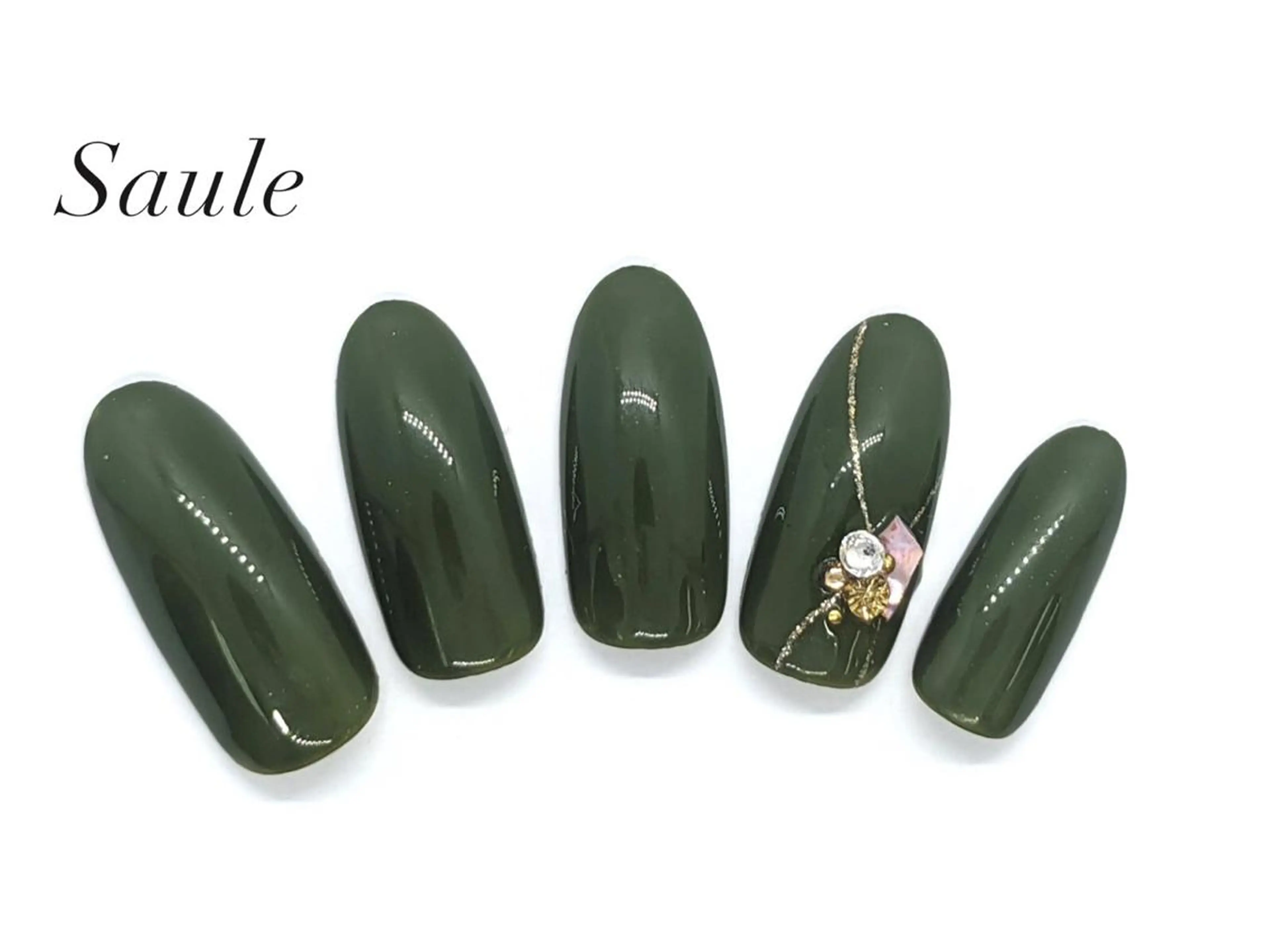 ネイル シールエクステ/ ハイトーンカラーのヘアスタイル