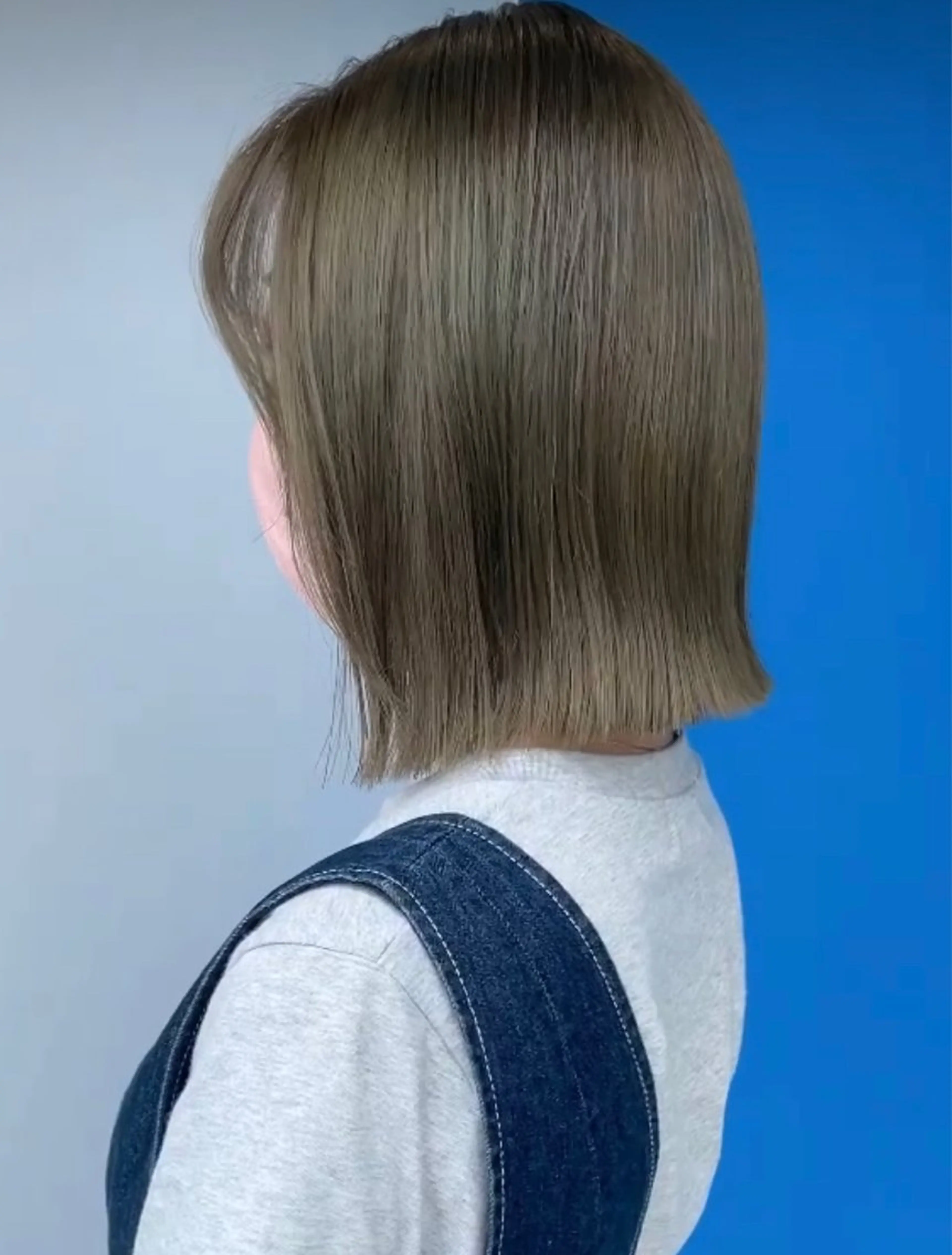 ショート カラー femme所属・femme YUIのヘアスタイル