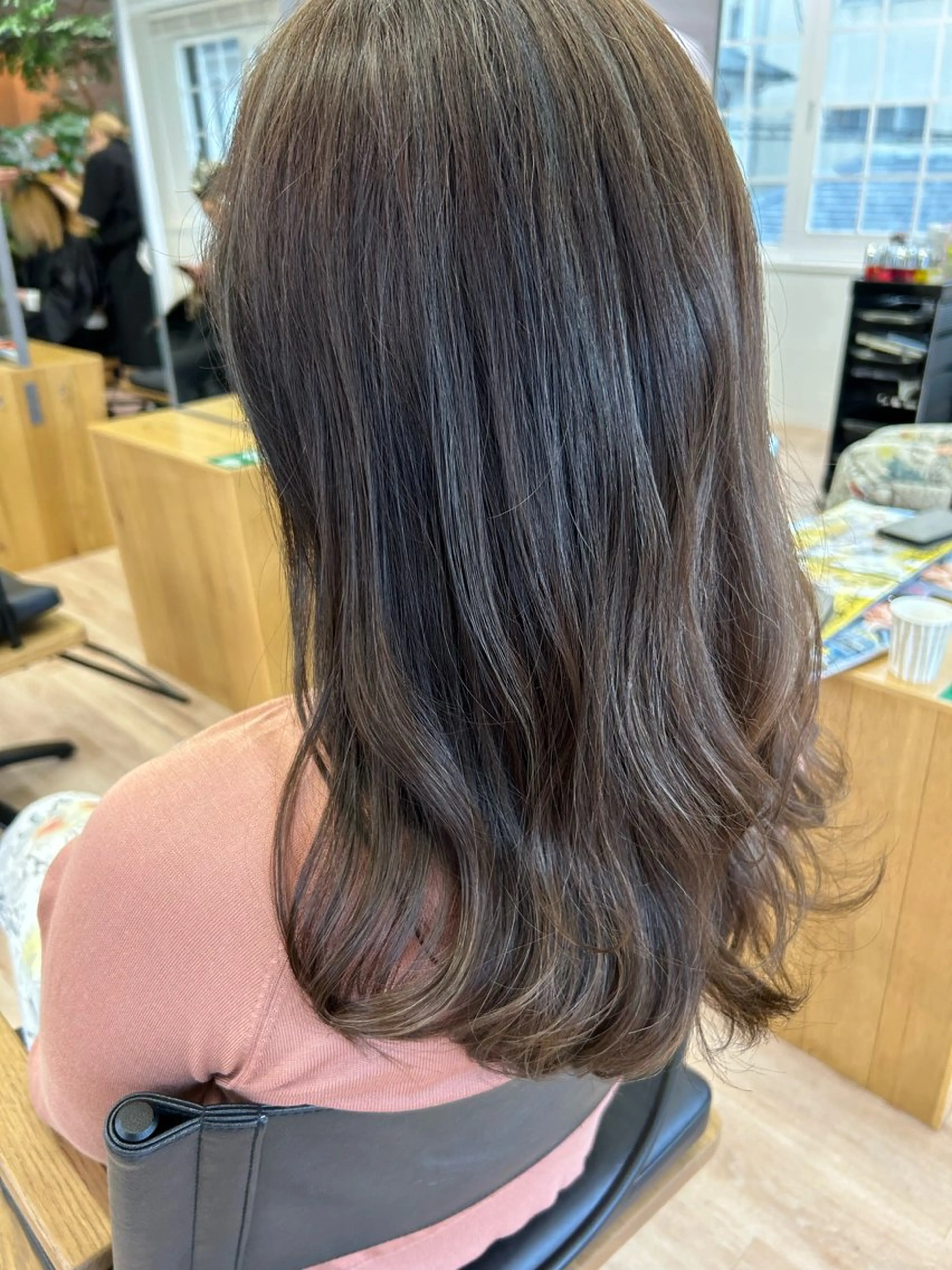 ミニモ限定クーポン💙 Aujua💙カット & カラー 💙(選べるカラーコース) 暖色💙寒色💙の写真